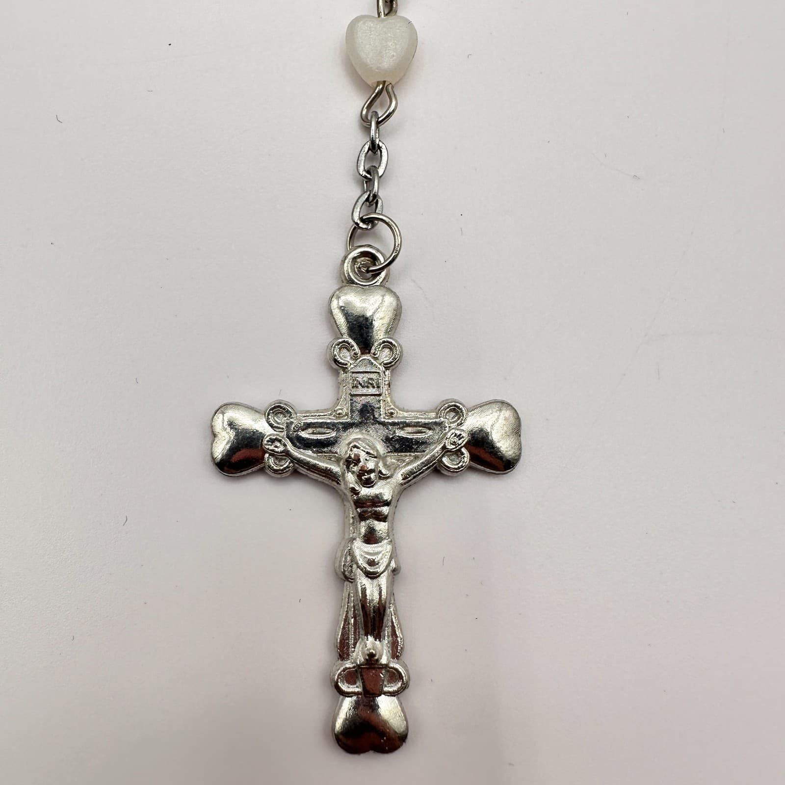 Vintage Y2K Heart Bead Catholic Rosary Necklace Silver Tone Crucifix Jewelry - Thumbnail 3