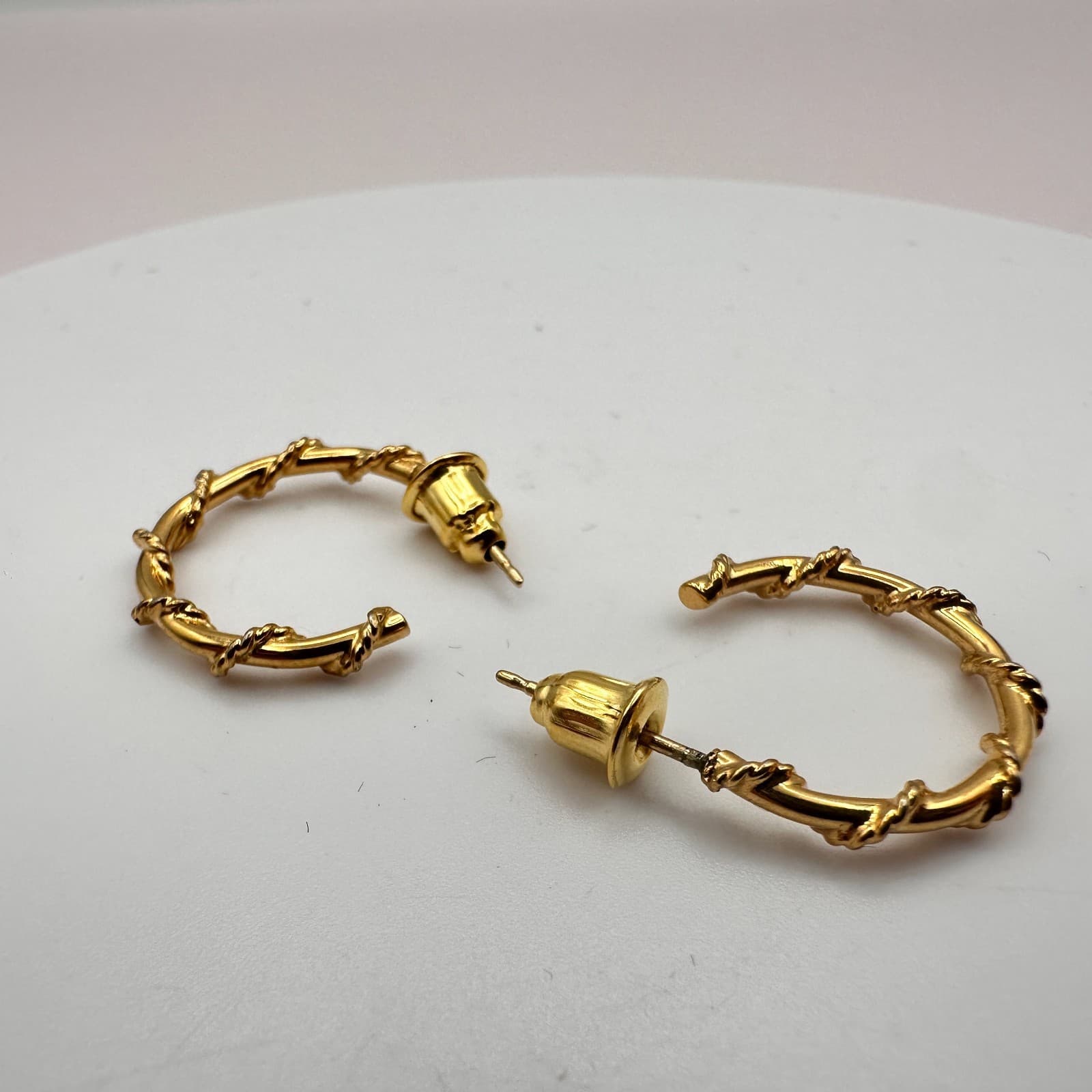 Vintage Y2K Hoop & Stud Earrings Ring Set Women's Classic Fashion Jewelry - Thumbnail 11