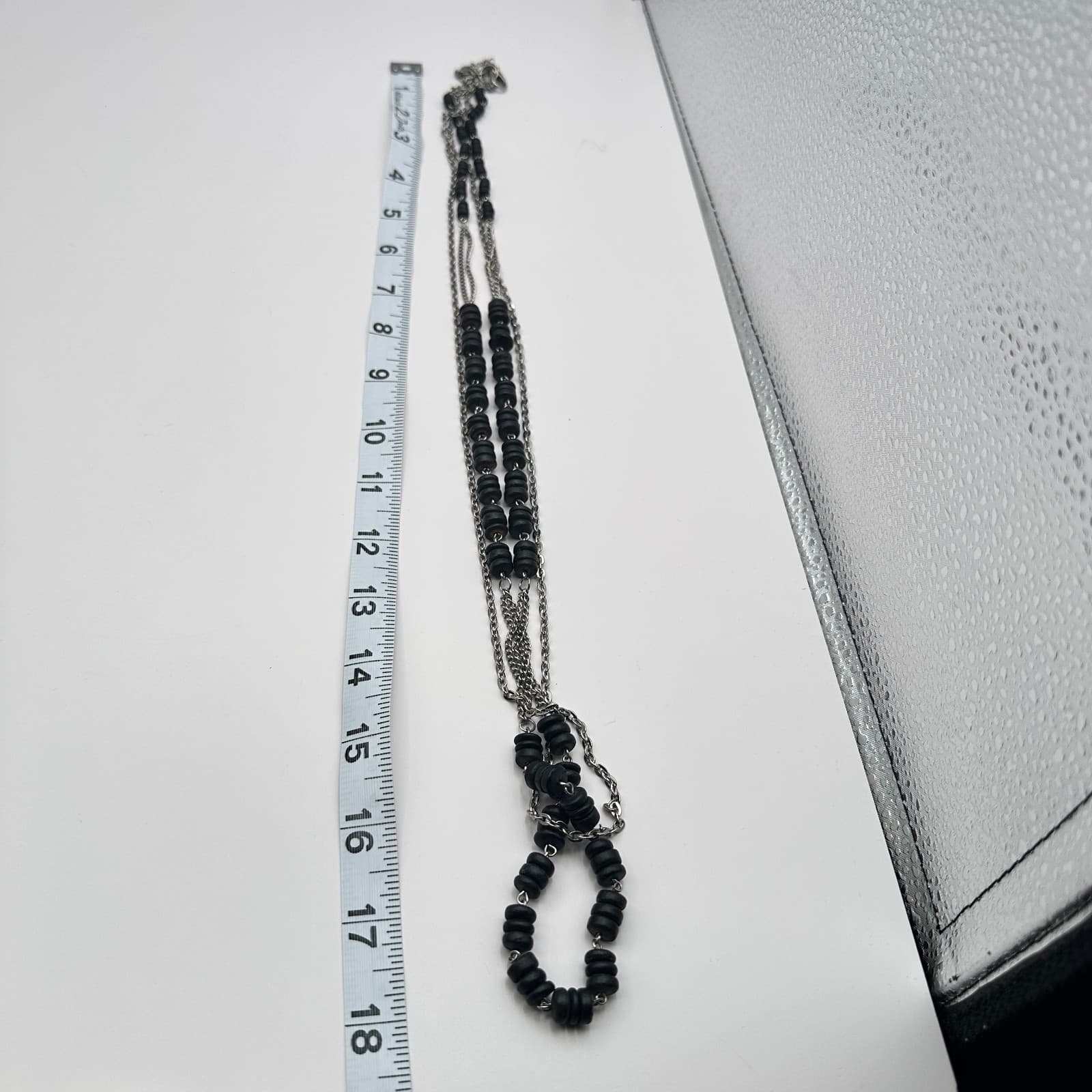 Vintage 90s stranded Layered Necklace Black Disk Beads Silver Tone Chain Jewelry - Thumbnail 7