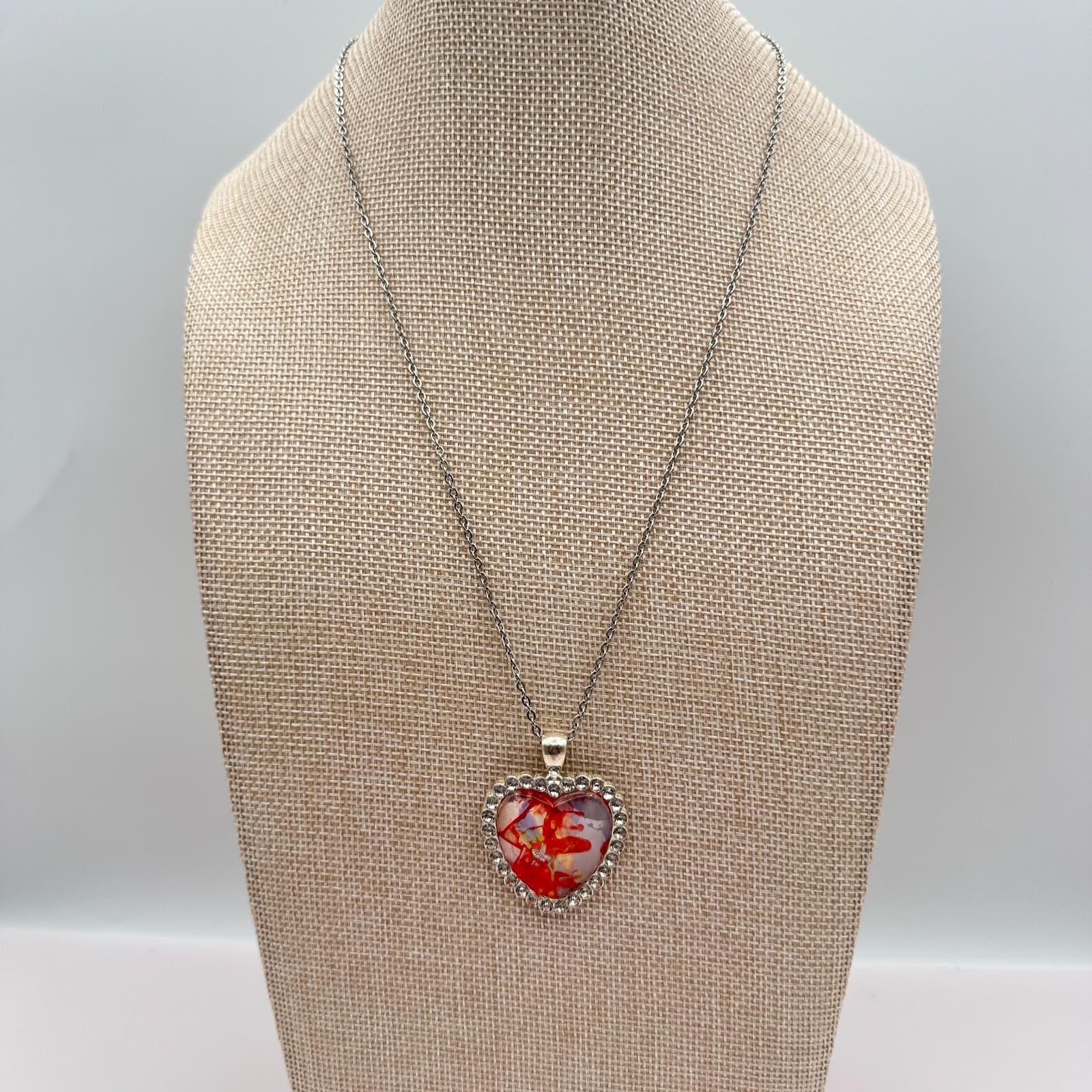 Vintage 80s Red Real Pressed Rose Heart Necklace Silver Tone Pendant Jewelry - Thumbnail 5
