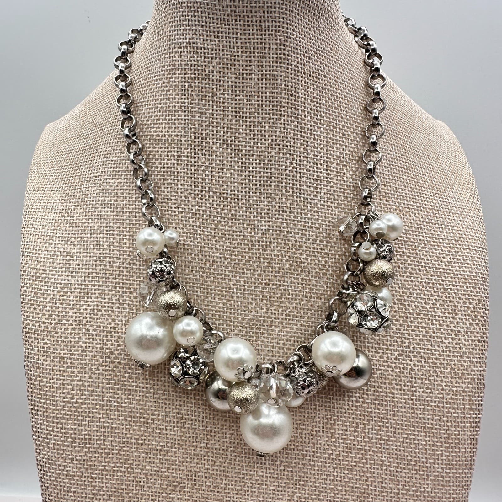 Vintage Y2K Silver Tone Pearl Bunch Statement Necklace Earrings Set Boho Jewelry - Thumbnail 2