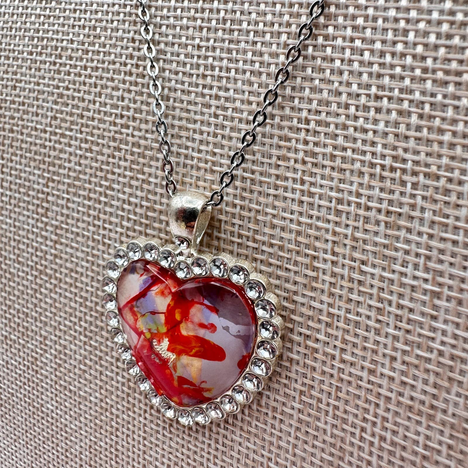 Vintage 80s Red Real Pressed Rose Heart Necklace Silver Tone Pendant Jewelry - Thumbnail 7