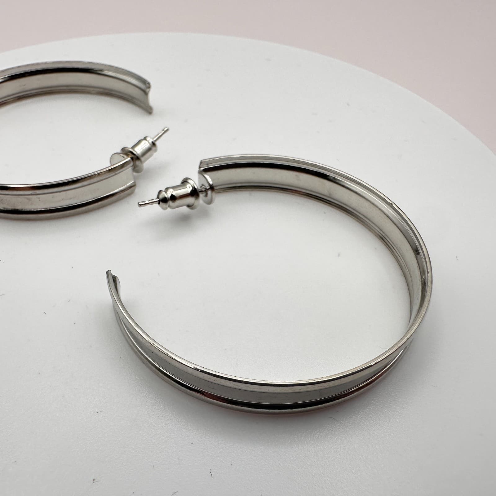 Vintage Y2K Hoop & Stud Earrings Ring Set Women's Classic Fashion Jewelry - Thumbnail 6