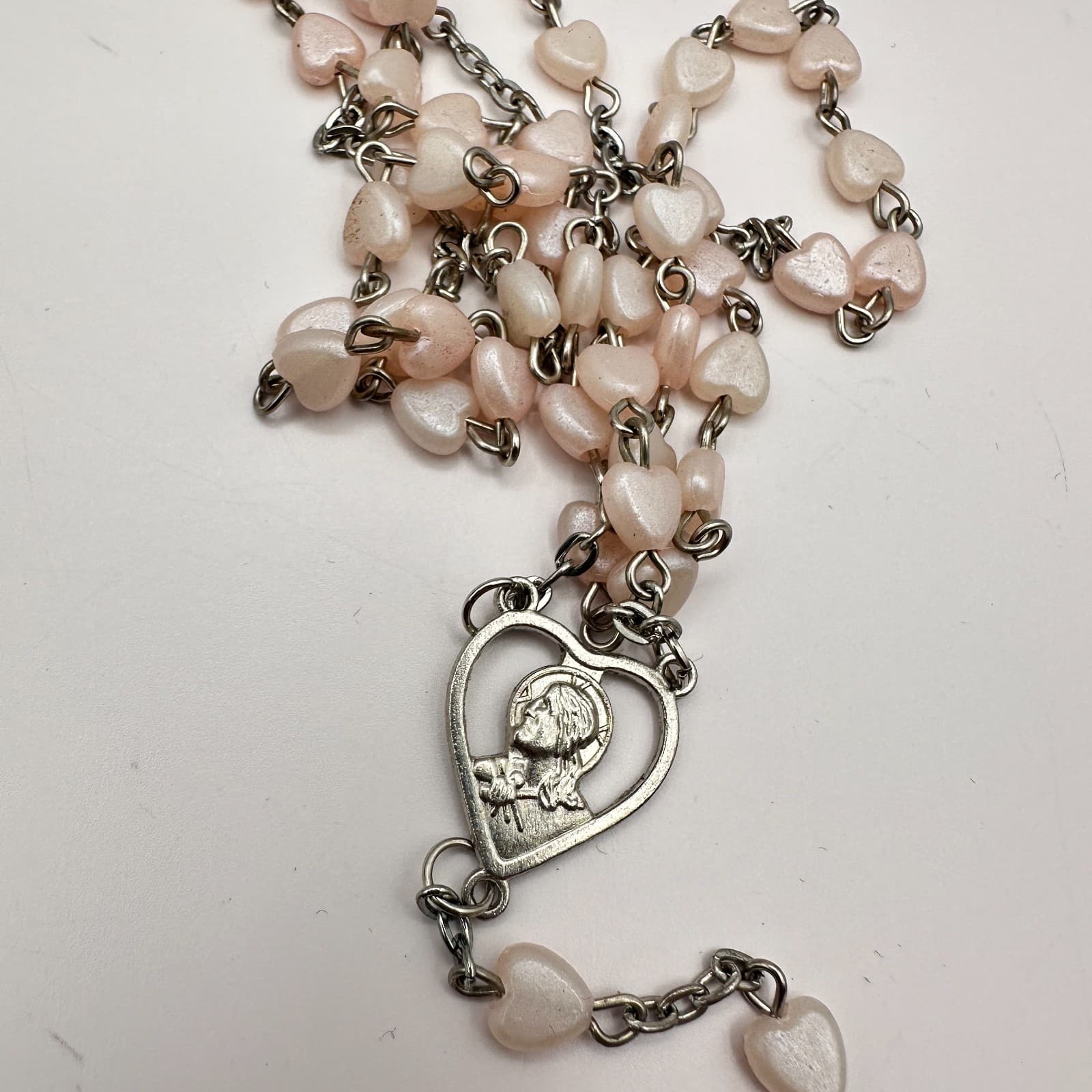 Vintage Y2K Heart Bead Catholic Rosary Necklace Silver Tone Crucifix Jewelry - Thumbnail 4