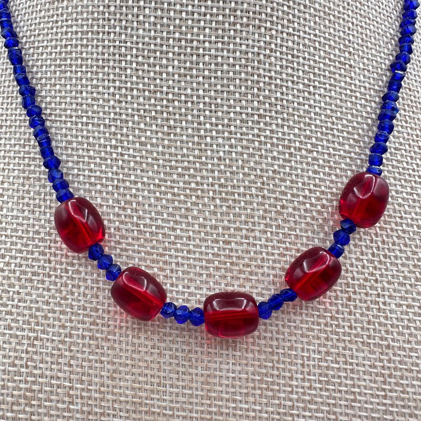 Vintage 70s Blue Seed Beads Necklace Red Glass Barrel Beads Statement Jewelry - Thumbnail 2