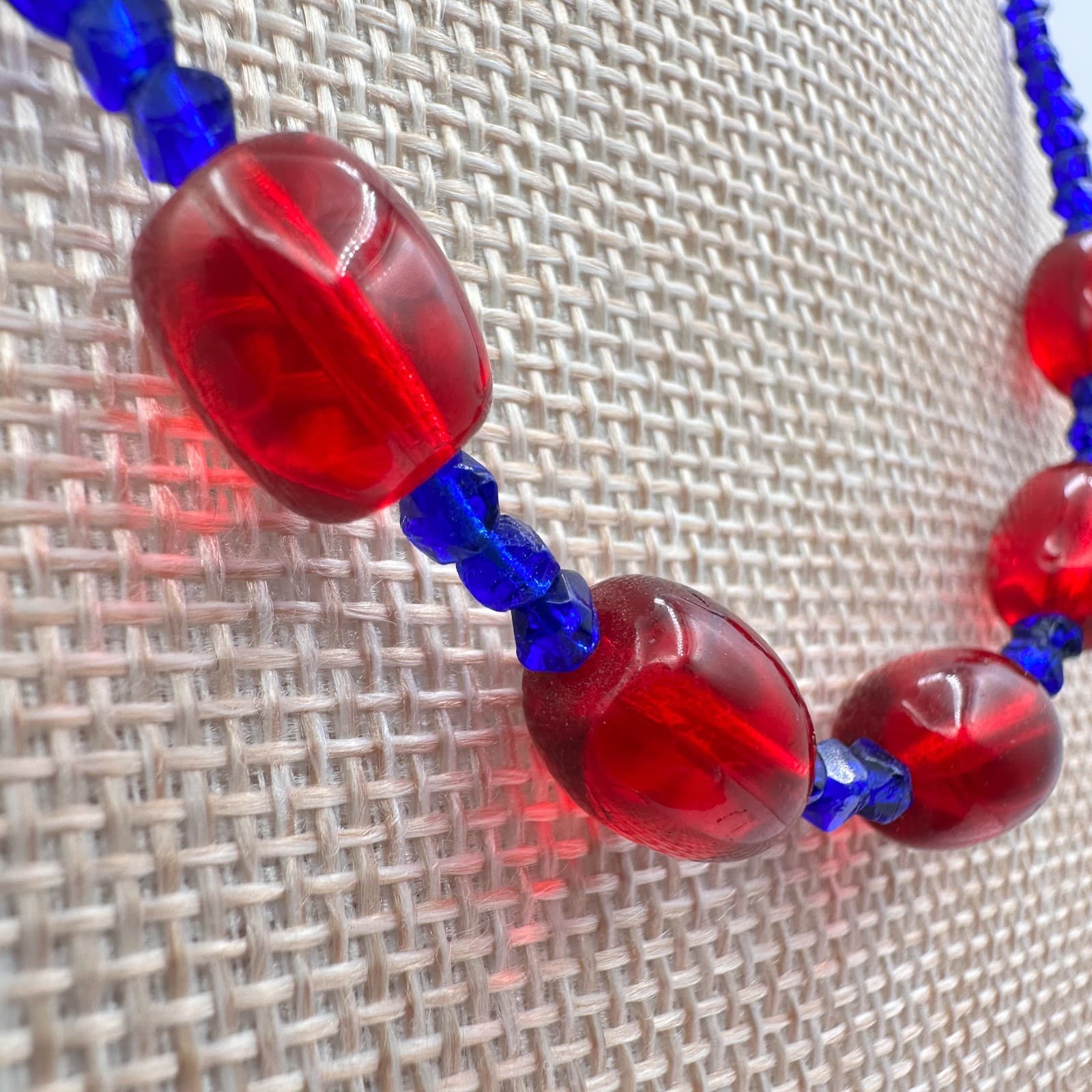 Vintage 70s Blue Seed Beads Necklace Red Glass Barrel Beads Statement Jewelry - Thumbnail 4