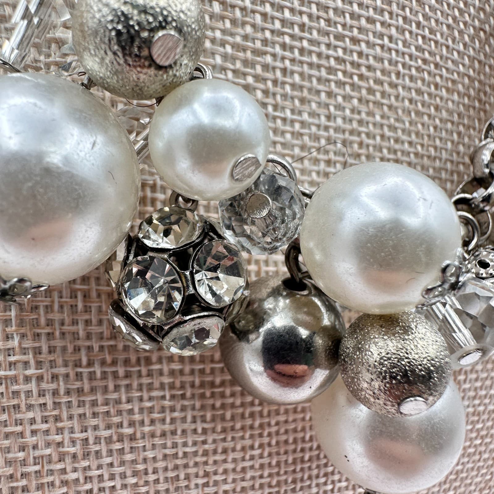 Vintage Y2K Silver Tone Pearl Bunch Statement Necklace Earrings Set Boho Jewelry - Thumbnail 6