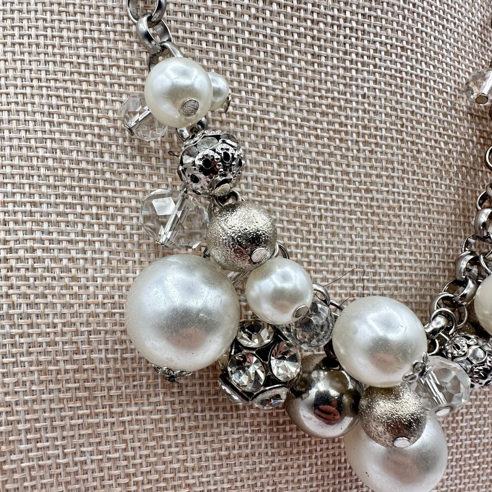 Vintage Y2K Silver Tone Pearl Bunch Statement Necklace Earrings Set Boho Jewelry - Thumbnail 4