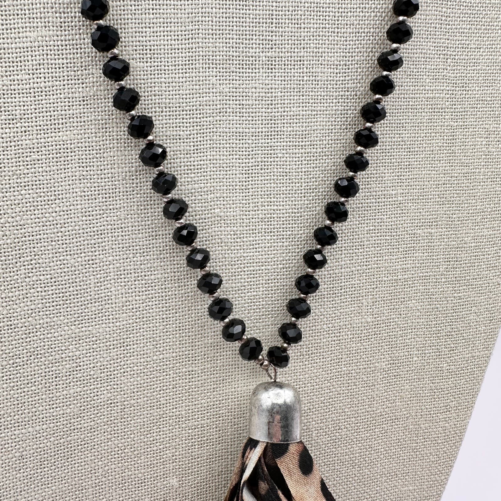 Vintage Y2K Black Beaded Leopard Print Tassel Necklace Boho Statement Jewelry - Thumbnail 6
