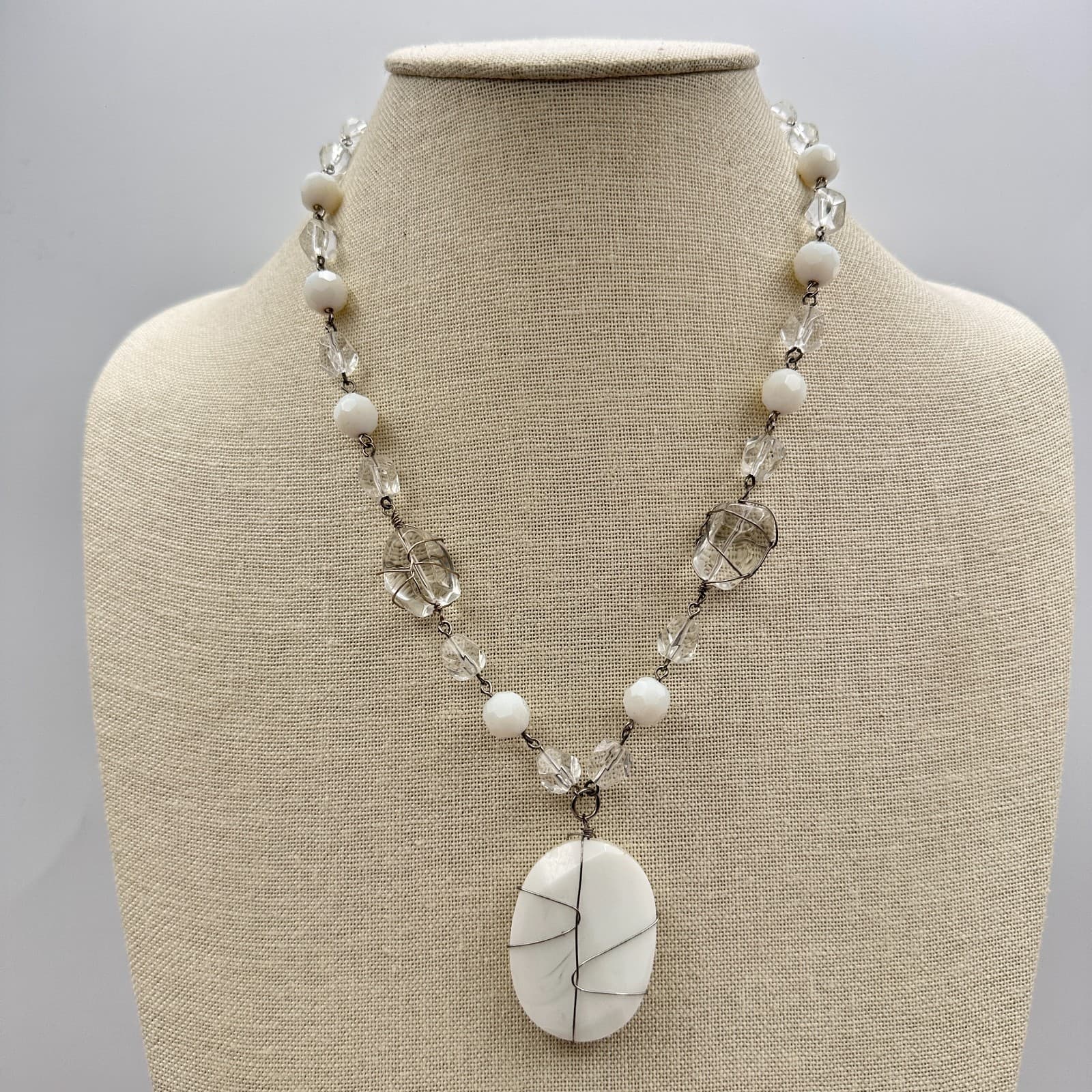 Vintage 90s Wire Wrapped White Stone Pendant Necklace Beaded Boho Jewelry - Thumbnail 2