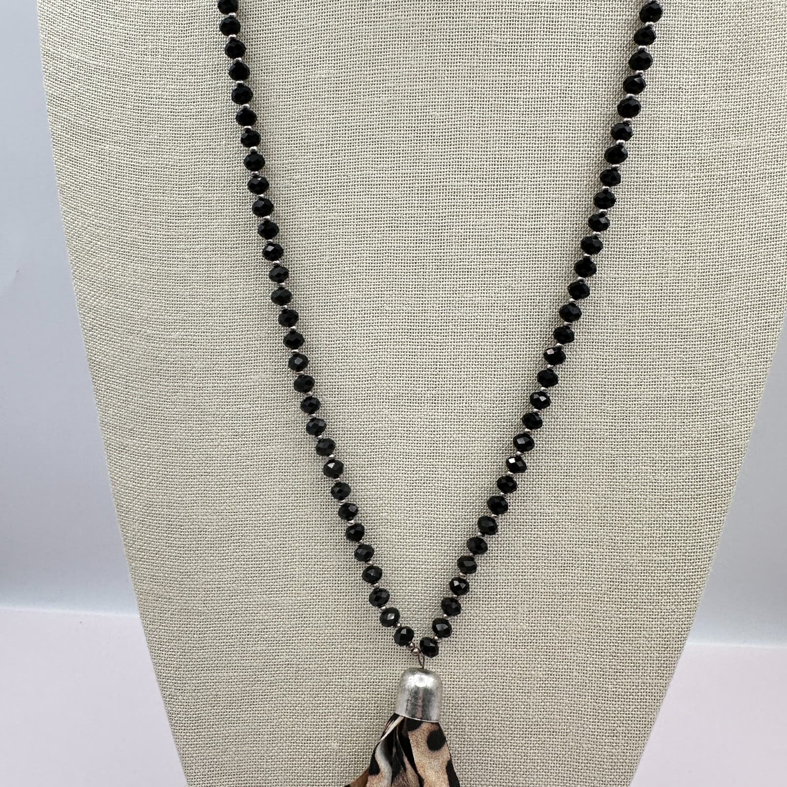 Vintage Y2K Black Beaded Leopard Print Tassel Necklace Boho Statement Jewelry - Thumbnail 7