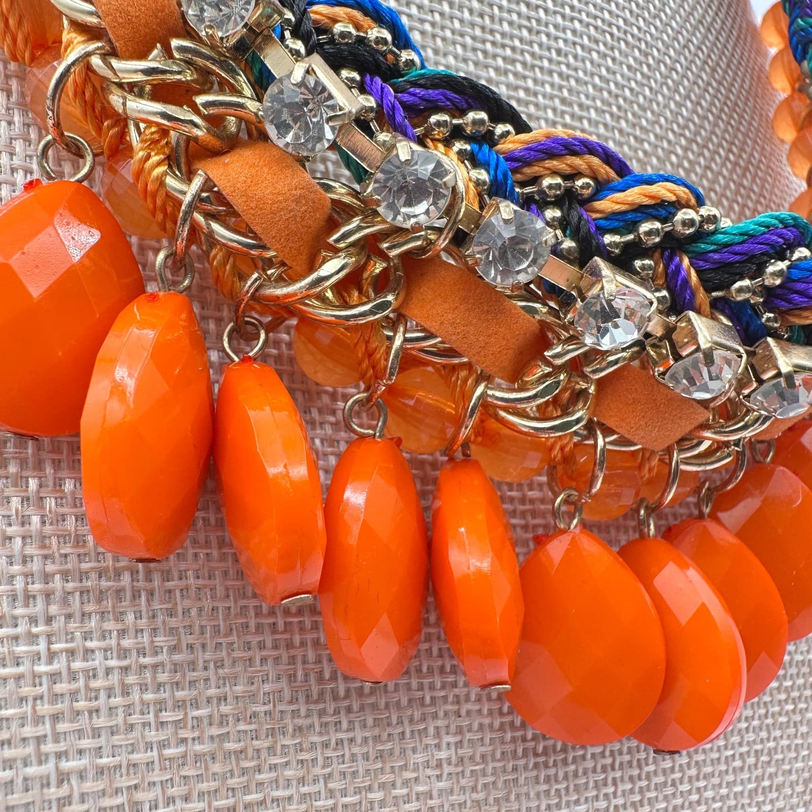 Vintage 90s Chunky Bib Necklace Orange Teardrop Beads Statement Women's Jewelry - Thumbnail 4
