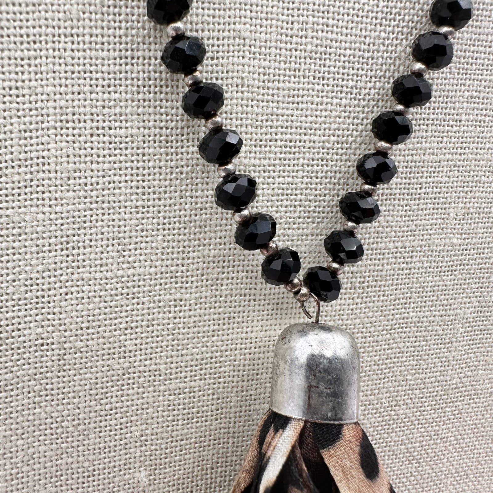 Vintage Y2K Black Beaded Leopard Print Tassel Necklace Boho Statement Jewelry - Thumbnail 5
