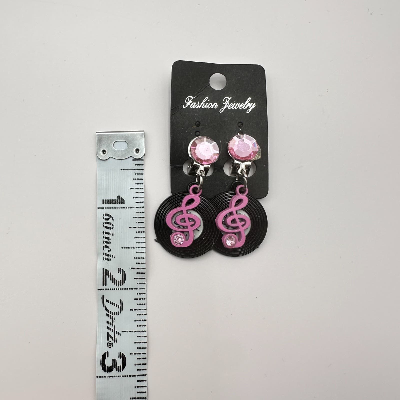 Vintage Y2K Retro Pink Treble Clef Vinyl Earrings Rock N' Roll Music Jewewlry - Thumbnail 6