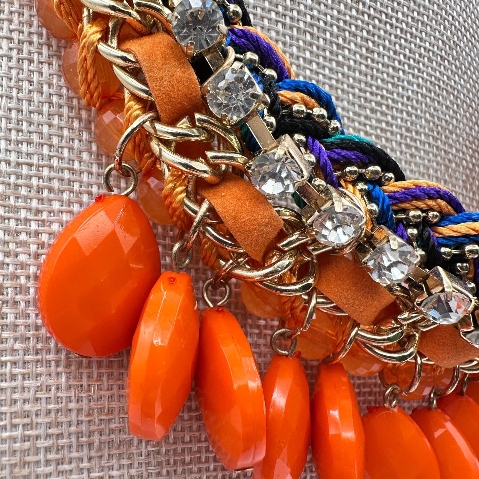 Vintage 90s Chunky Bib Necklace Orange Teardrop Beads Statement Women's Jewelry - Thumbnail 3