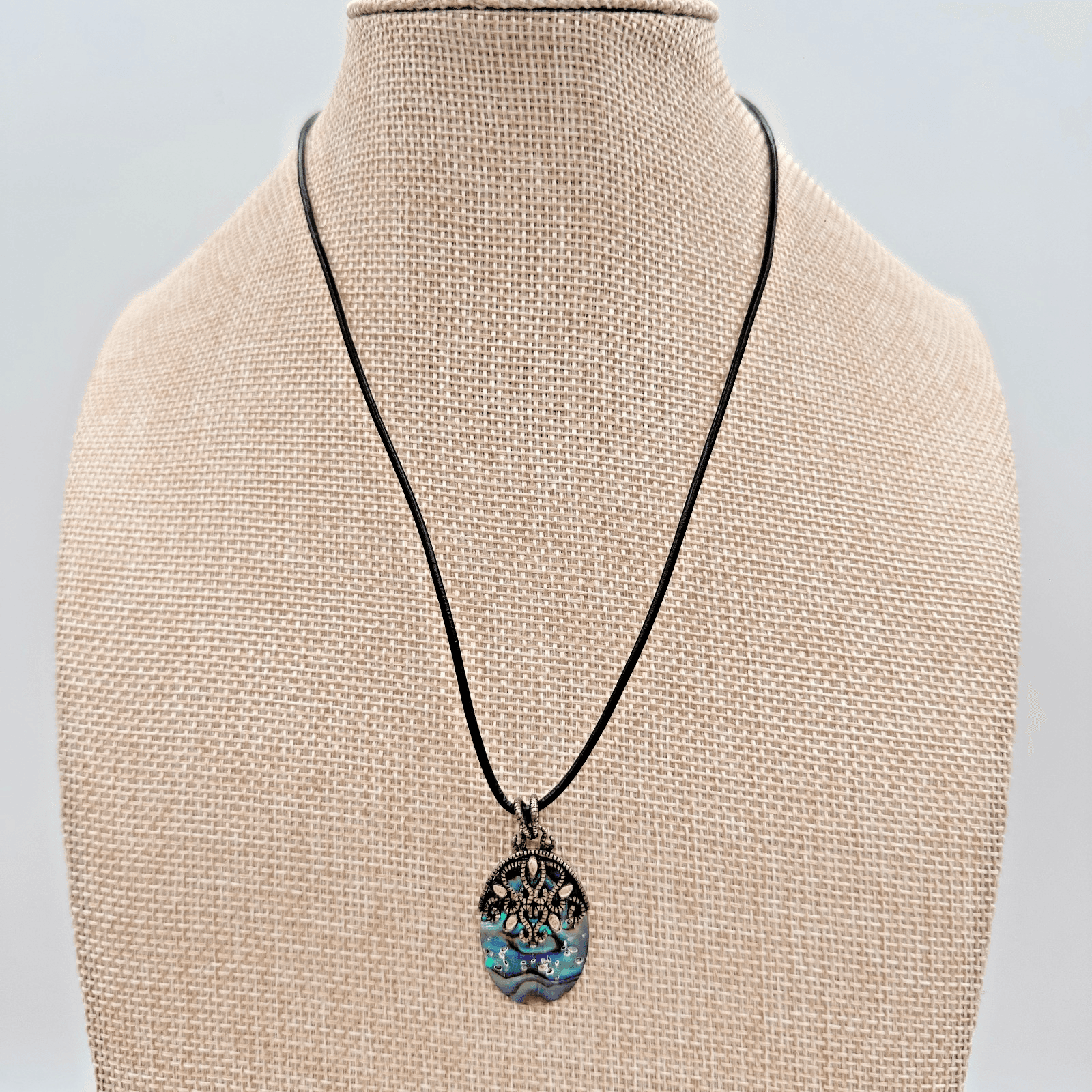Vintage 80s Abalone Shell Pendant Necklace Silver Tone Filigree Boho Statement - Thumbnail 2