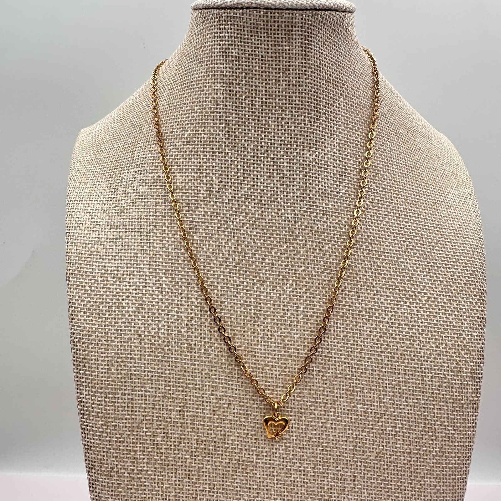 Vintage Y2K Gold Tone Orange Rhinestone Open Heart Pendant Necklace Jewelry - Thumbnail 6