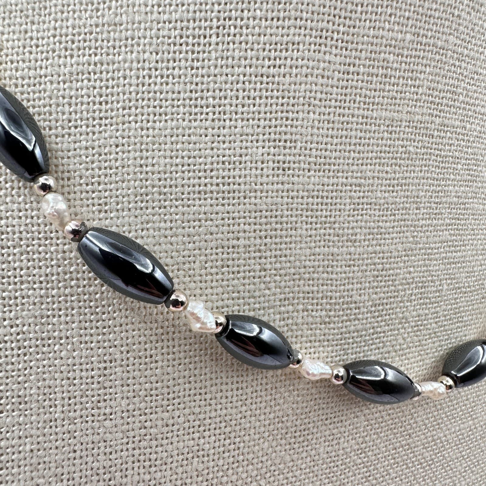 Vintage Y2K Silver-Tone Rice Beaded Necklace Minimalist Women's Classic Jewelry - Thumbnail 5