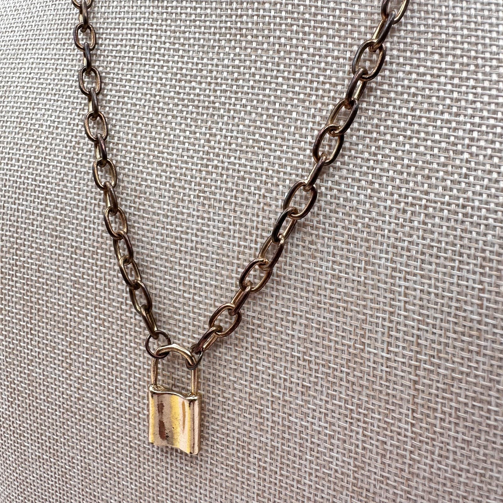 Vintage 90s Gold Tone Rolo Chain Padlock Pendant Necklace Women's Jewelry - Thumbnail 6