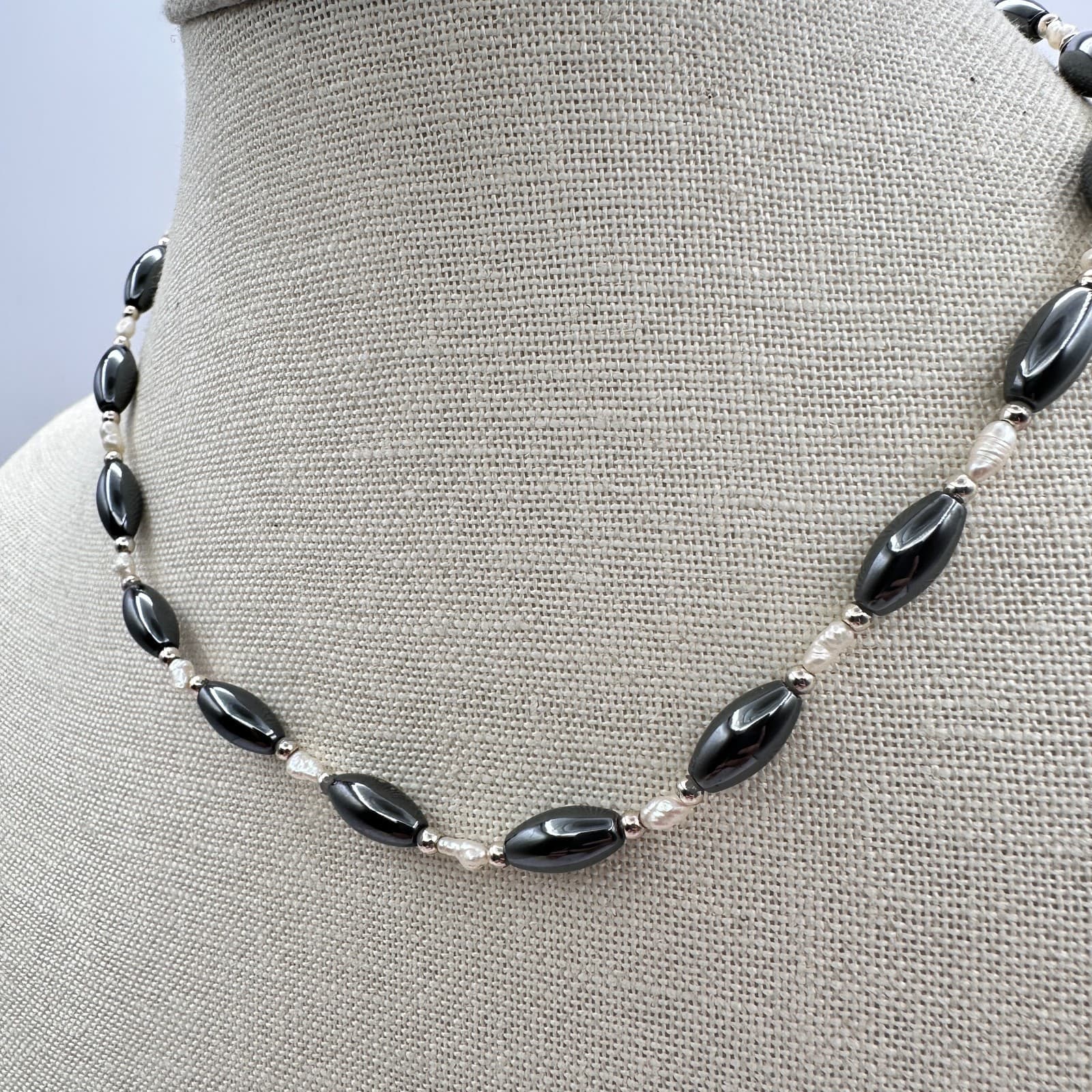 Vintage Y2K Silver-Tone Rice Beaded Necklace Minimalist Women's Classic Jewelry - Thumbnail 6