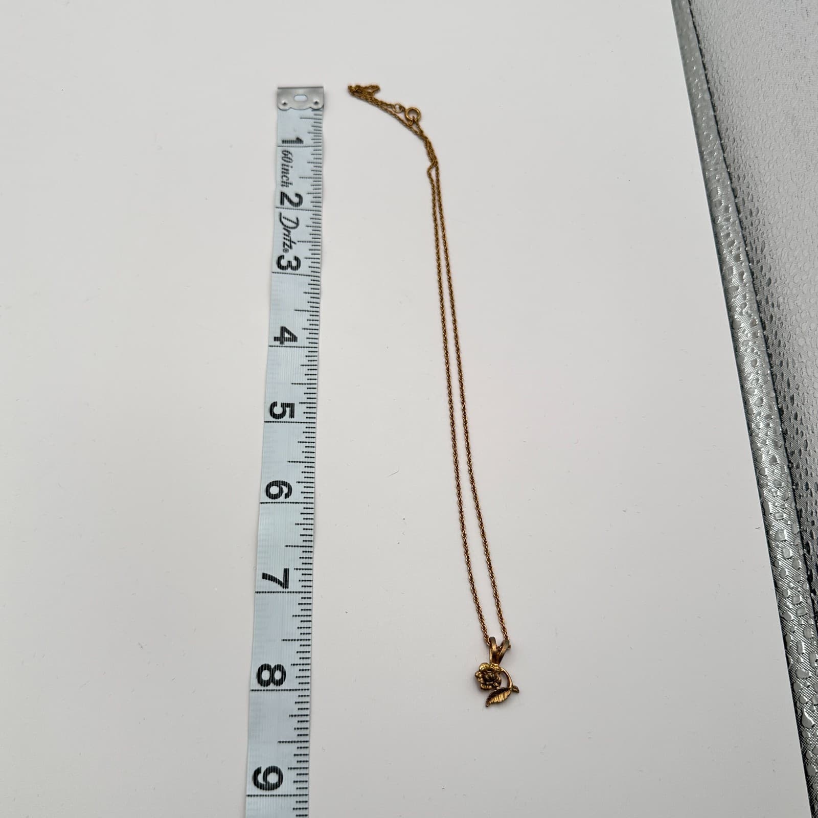 Vintage 90s Gold Tone Rope Chain Rose Pendant Necklace Women's Classic Jewelry - Thumbnail 7
