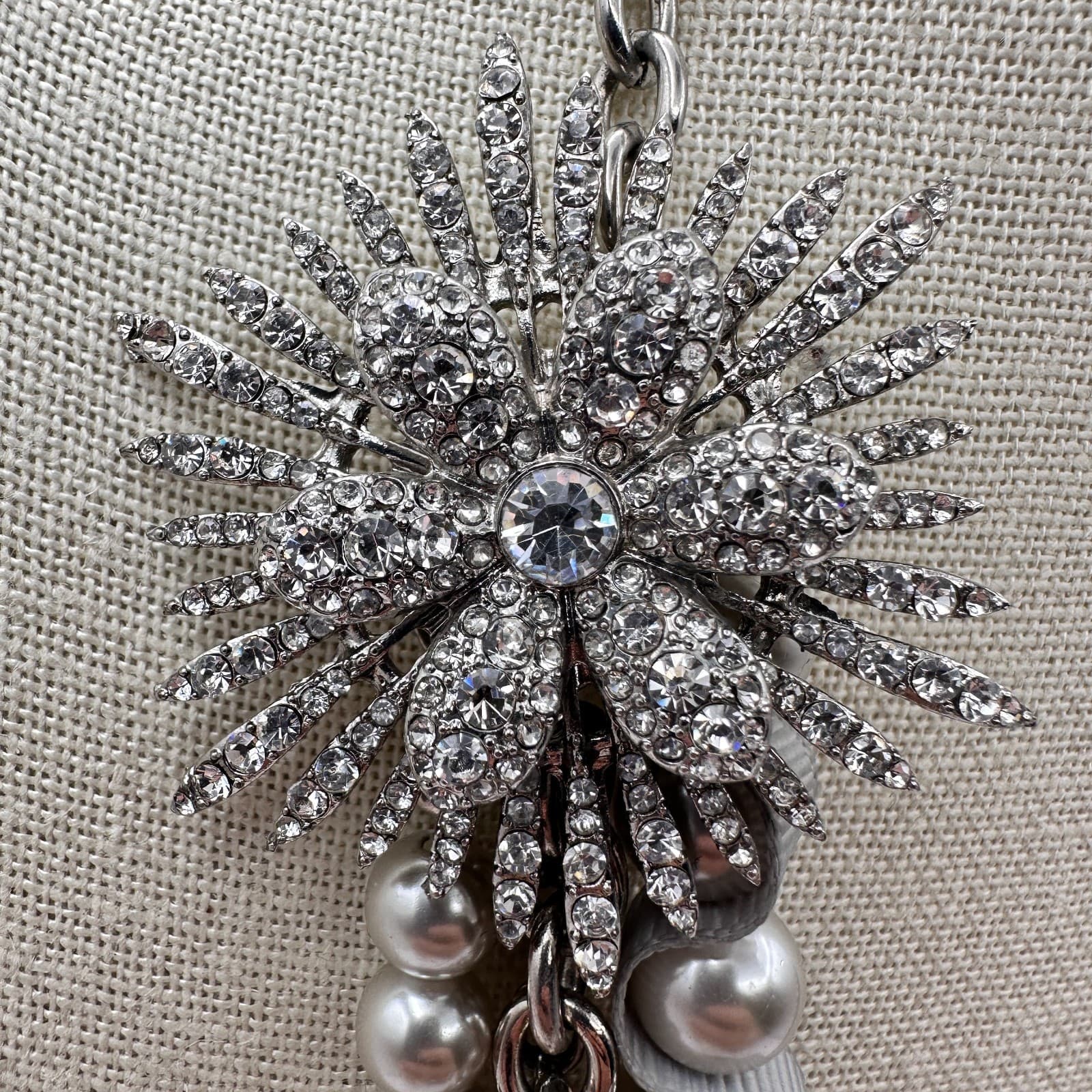 Vintage Y2K Multi-Strand Faux Pearl Necklace Silver-Tone Starburst Rhinestone - Thumbnail 4