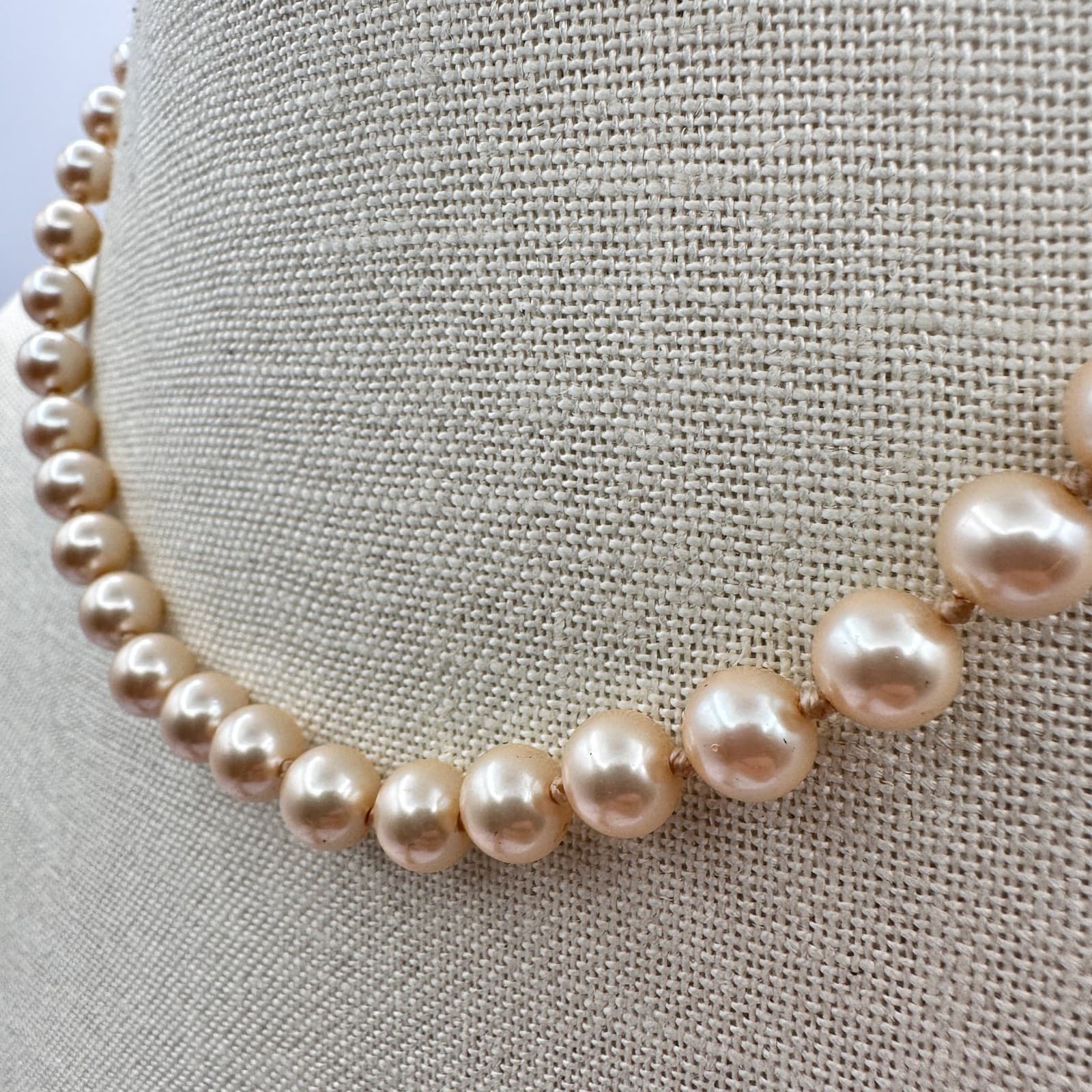 Vintage 90s Peach Faux Pearl Beaded Choker Necklace Women's Fashion Jewelry - Thumbnail 8