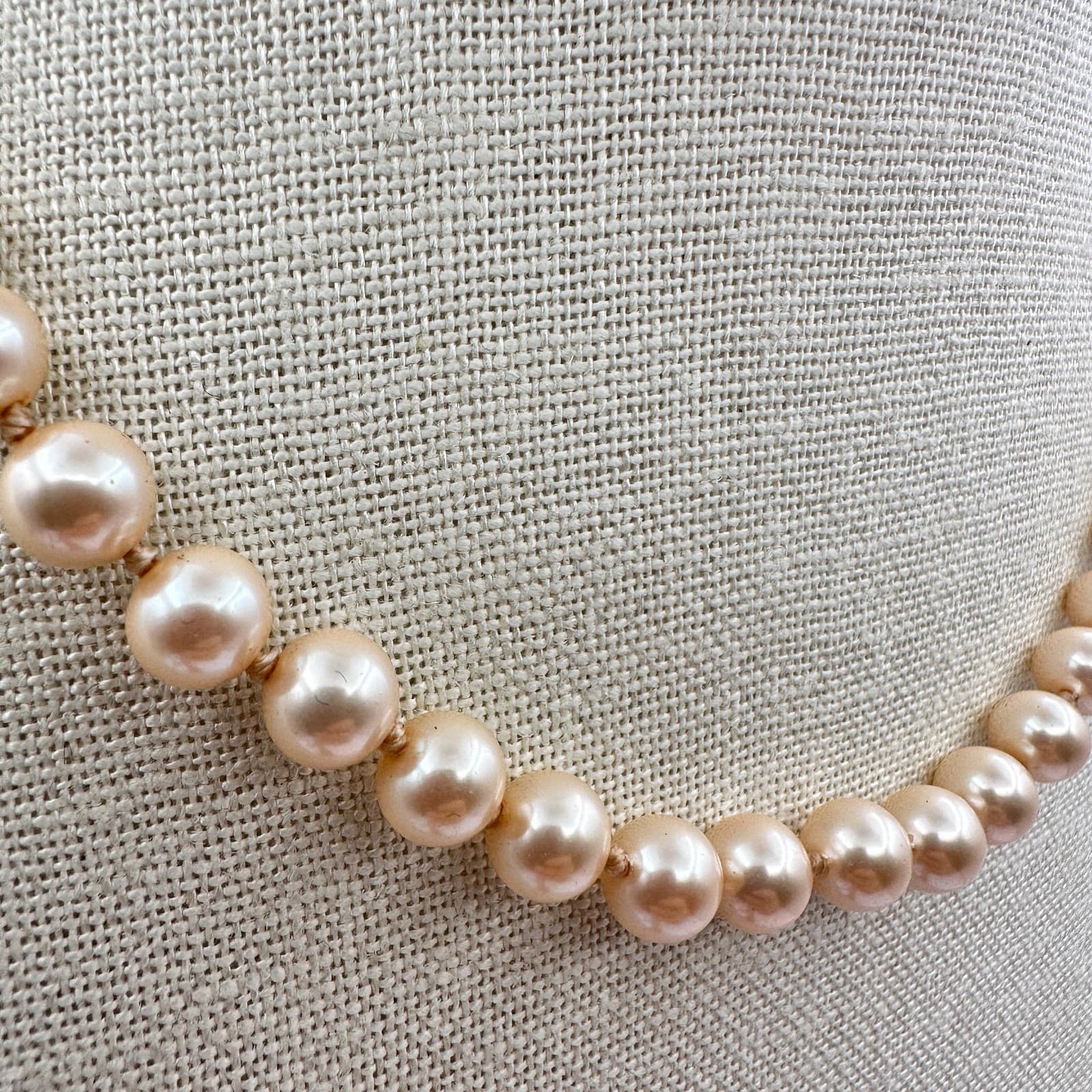 Vintage 90s Peach Faux Pearl Beaded Choker Necklace Women's Fashion Jewelry - Thumbnail 4