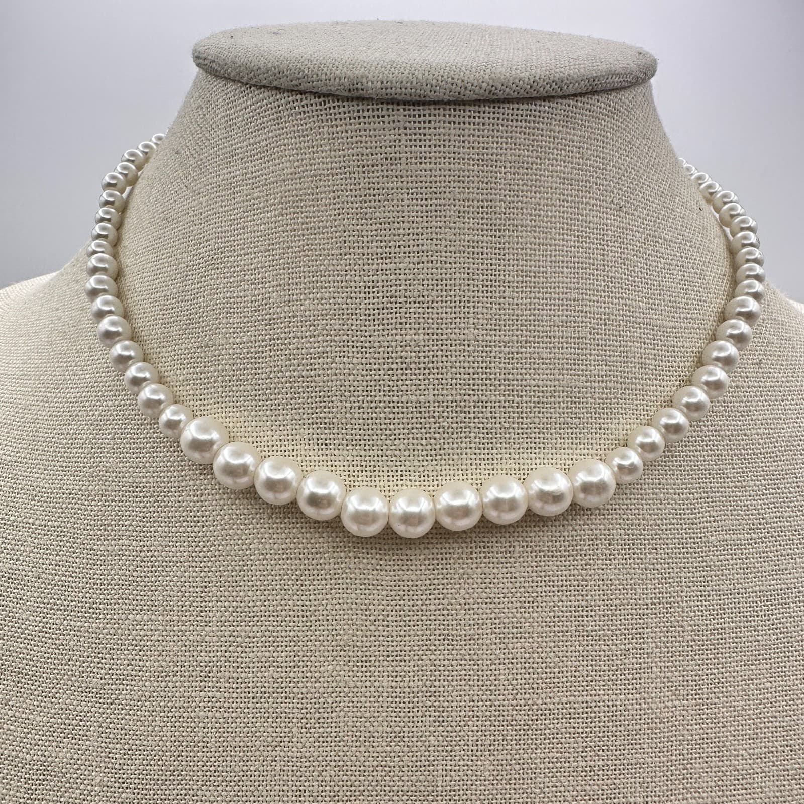 Vintage 90s White Faux Pearl Beaded Choker Necklace Women's Fashion Jewelry - Thumbnail 5