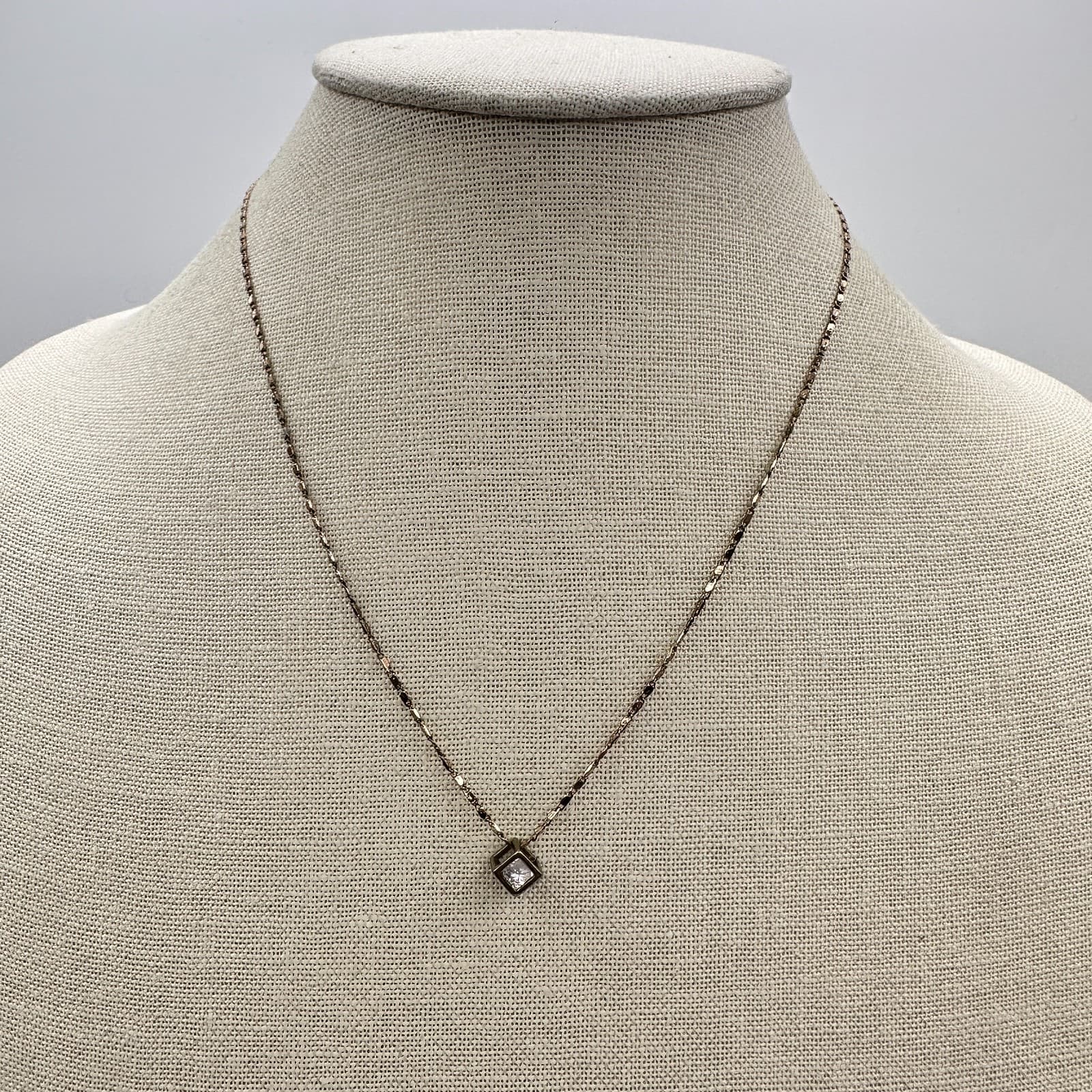 Vintage 90s Gold Tone Dainty Chain Cube Clear Rhinestone Necklace Jewelry - Thumbnail 2