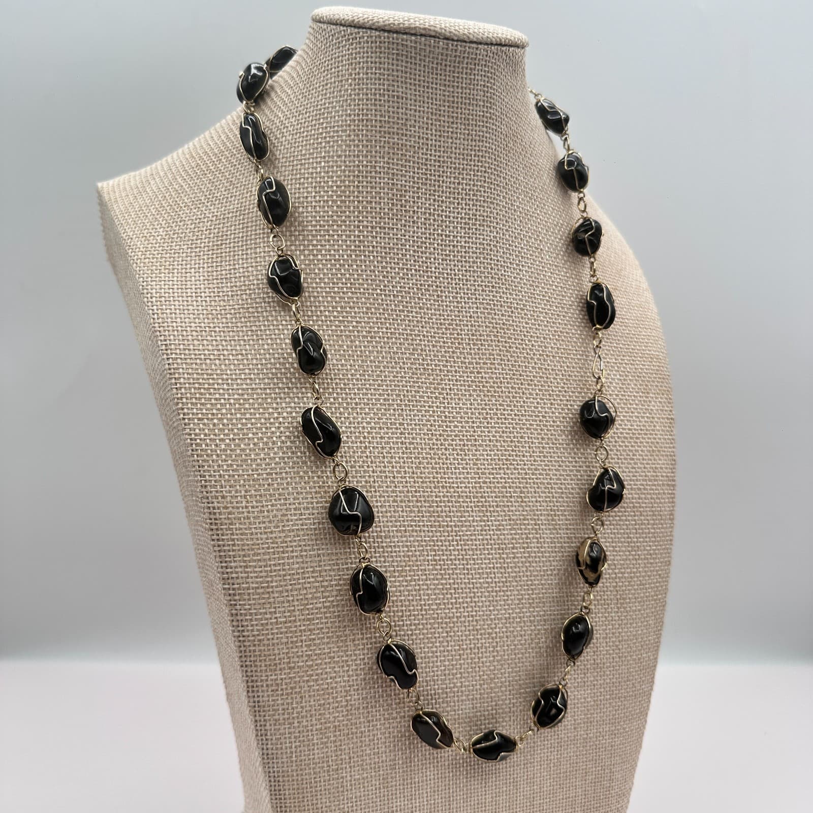 Vintage Y2K Gold Tone Black Stone Wire Wrapped Necklace Women's Classic Jewelry - Thumbnail 5