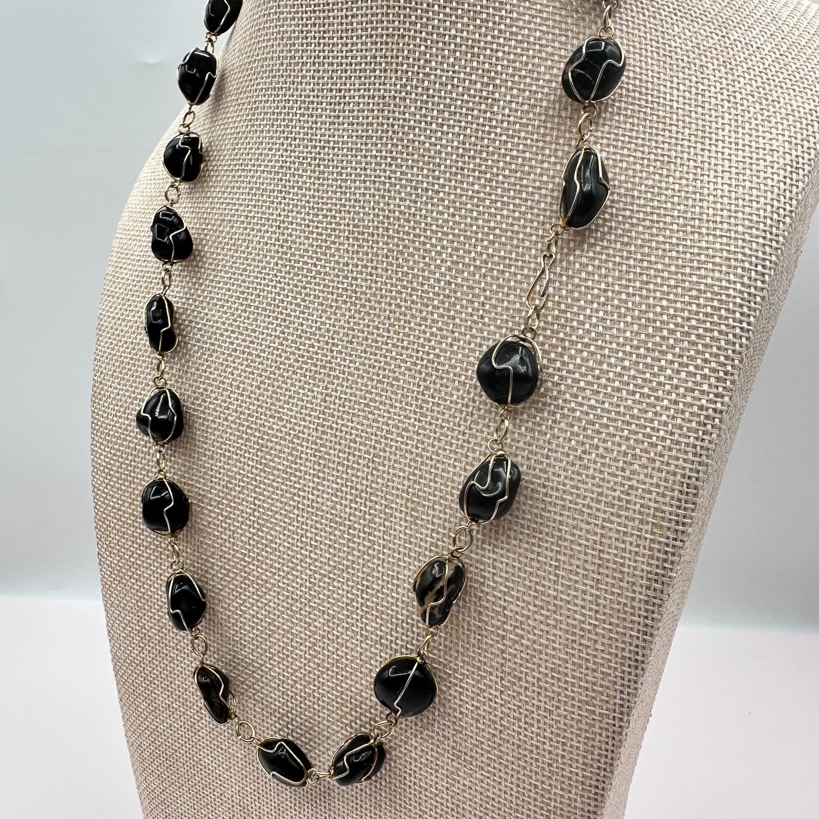 Vintage Y2K Gold Tone Black Stone Wire Wrapped Necklace Women's Classic Jewelry - Thumbnail 6