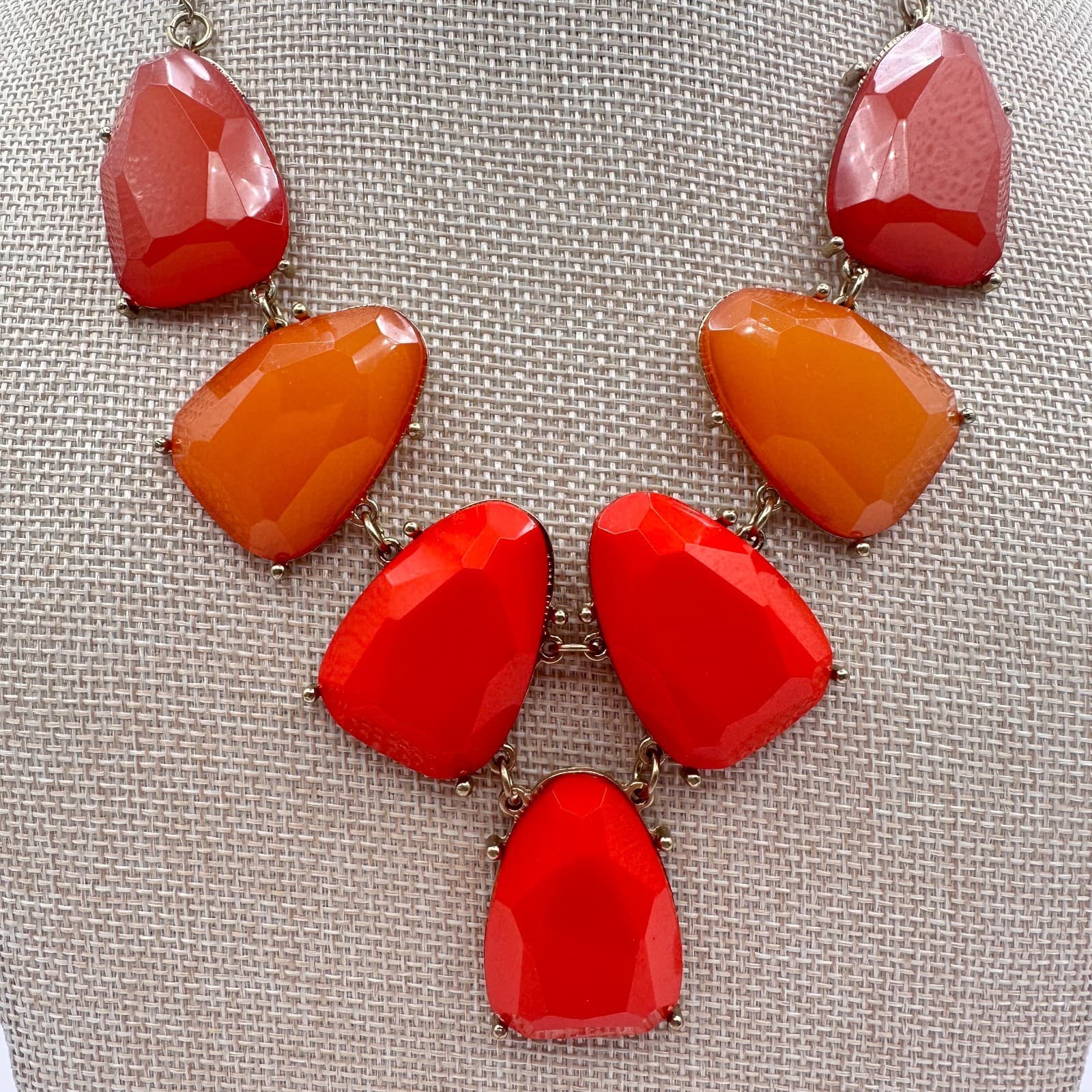 Vintage 90s Gold Tone Red Chunky Bib Necklace Statement Women's Classic Jewelry - Thumbnail 4