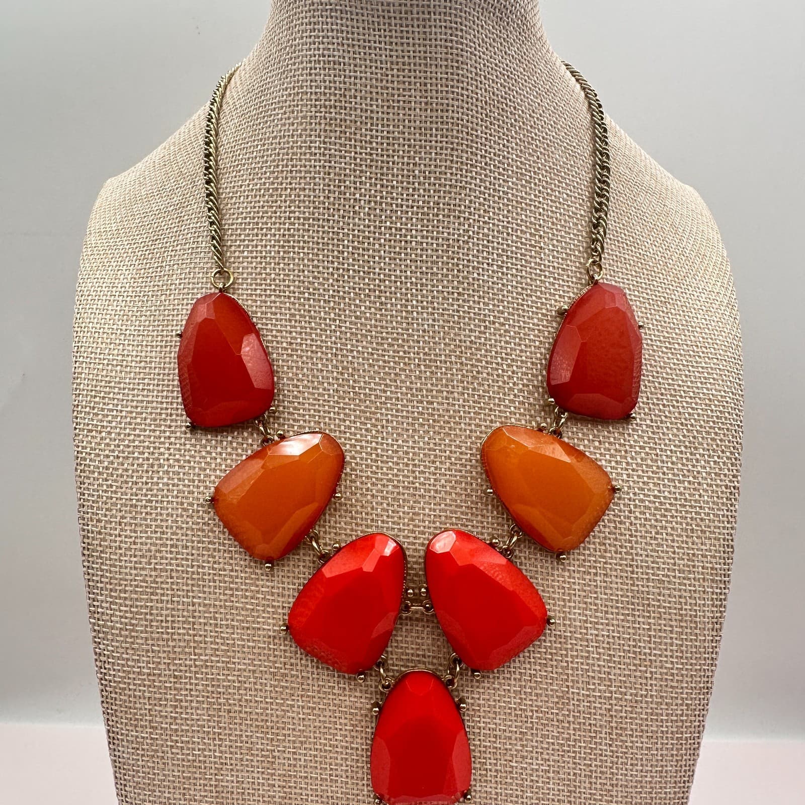 Vintage 90s Gold Tone Red Chunky Bib Necklace Statement Women's Classic Jewelry - Thumbnail 3