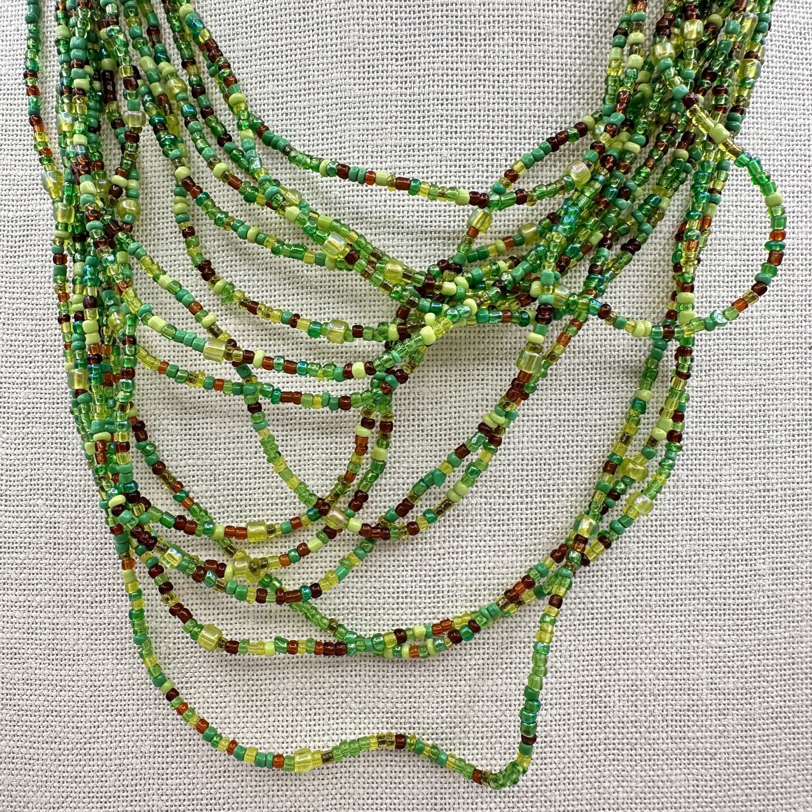 Vintage 80s Avon Green Seed Bead Strands Graduated Statement Necklace Jewelry - Thumbnail 6