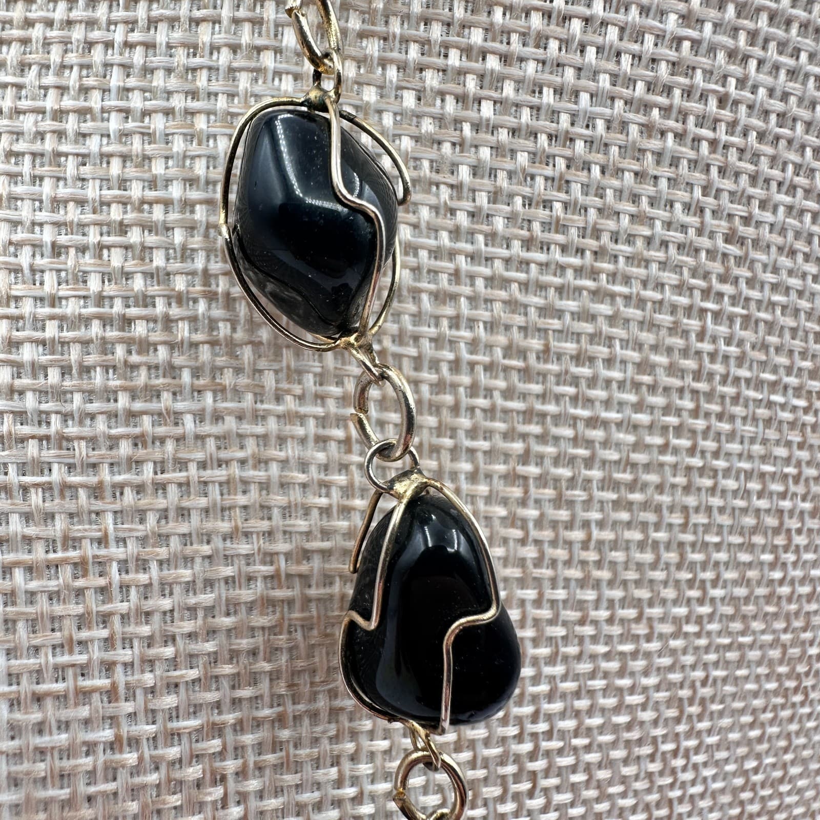 Vintage Y2K Gold Tone Black Stone Wire Wrapped Necklace Women's Classic Jewelry - Thumbnail 8