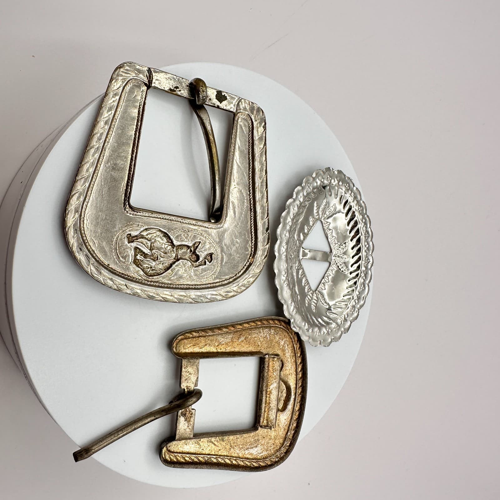 Vintage 80s 90s Western Floral Engraved Slotted Concho Belt Buckles Set - Thumbnail 6