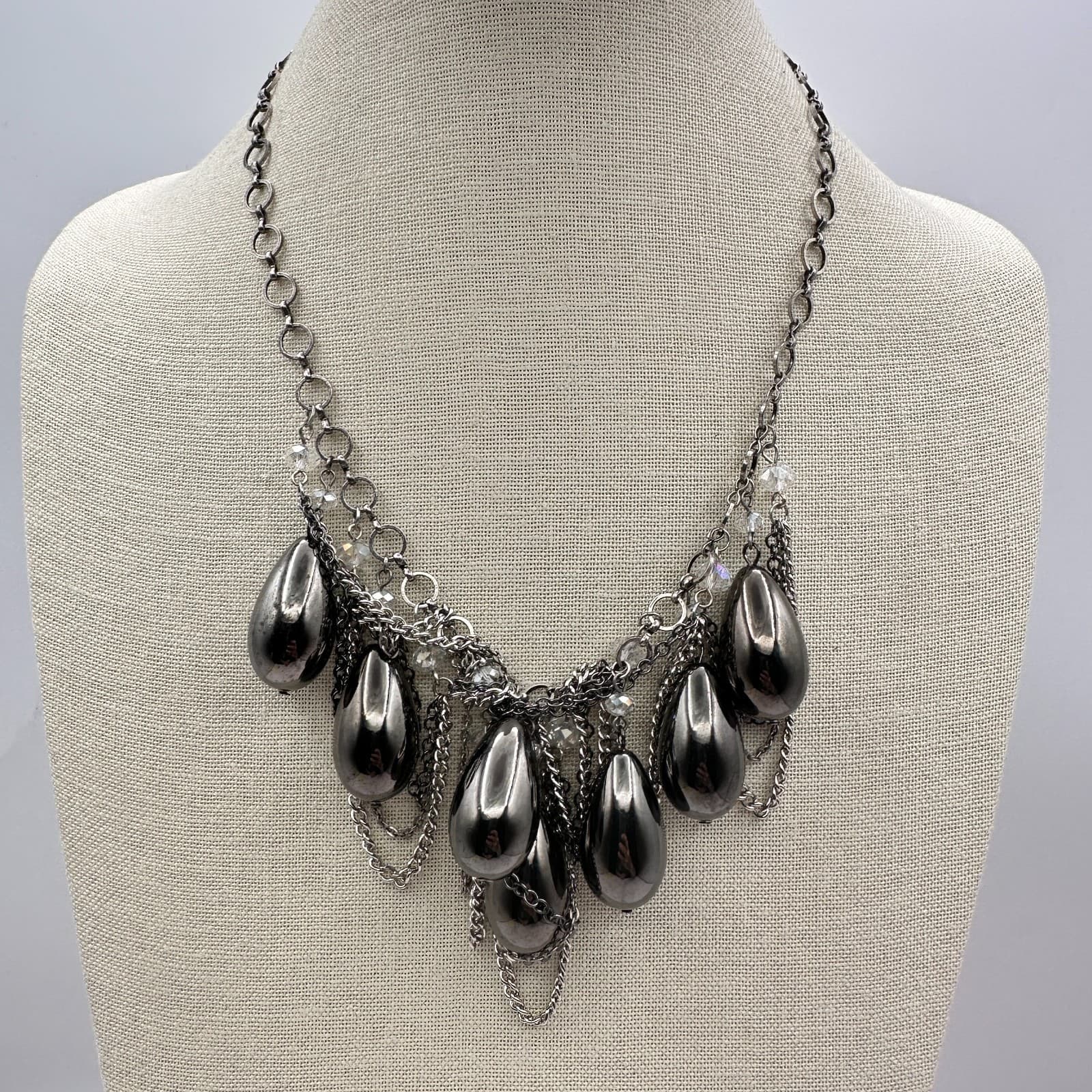 Vintage Y2K Silver Tone Teardrop Bib Necklace Boho Retro Women's Classic Jewelry