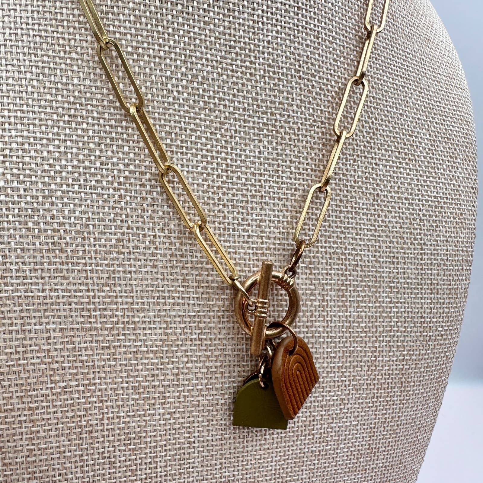 Vintage Y2K Gold Tone Paperclip Chain Toggle Clasp Necklace Women's Jewelry - Thumbnail 5