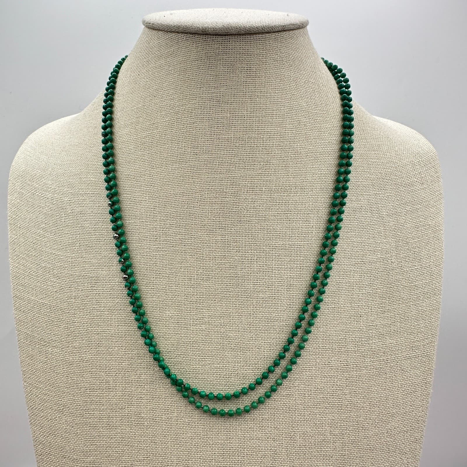 Vintage 90s Emerald Green Beaded Double Strand Necklace Handcrafted Mala Jewelry - Thumbnail 6