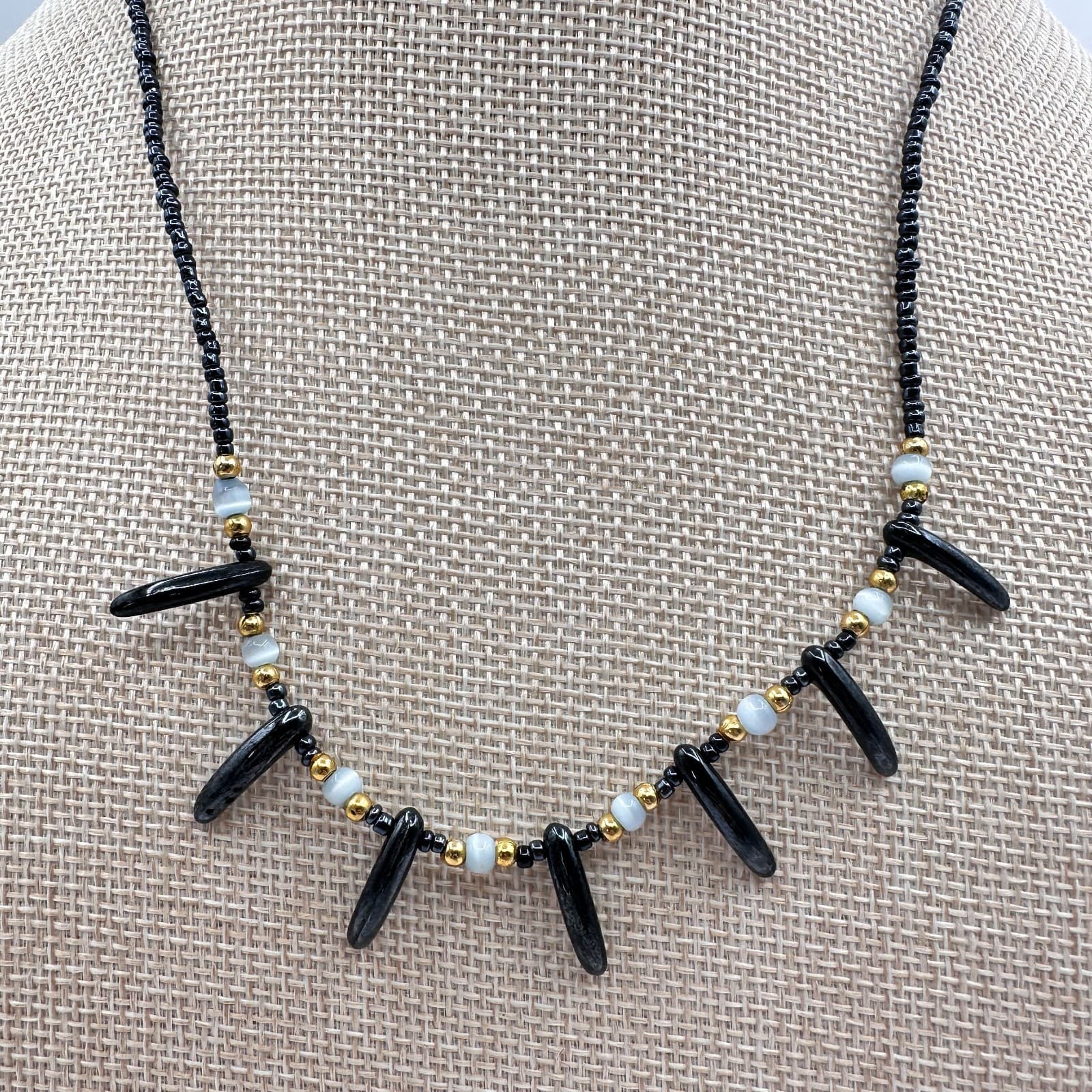 Vintage 90s Y2K Silver Tone Beaded Necklace Statement Women's Classic Jewelry - Thumbnail 2