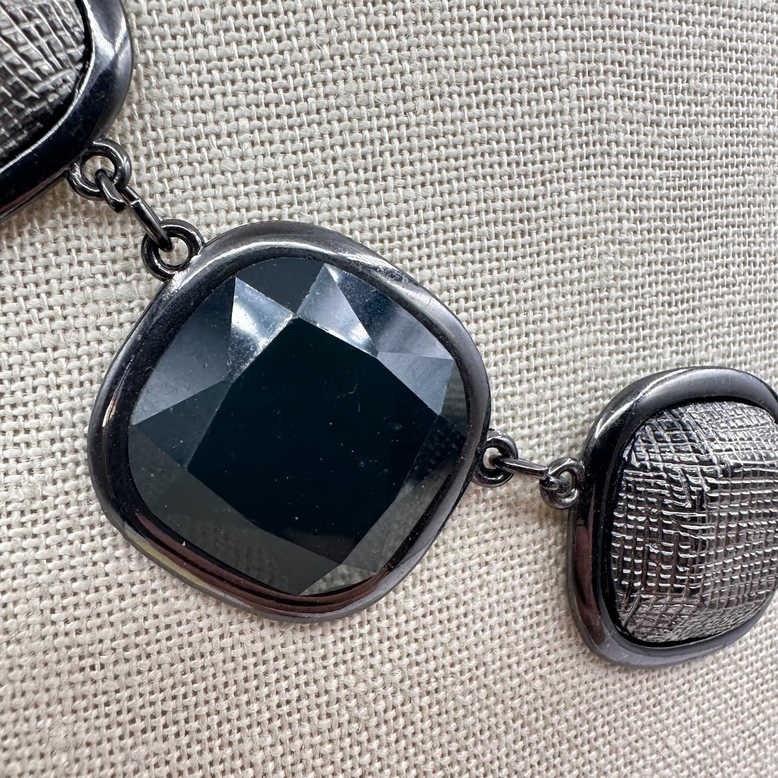 Vintage Y2K Black Faceted Silver Textured Necklace Statement Women's Jewelry - Thumbnail 4