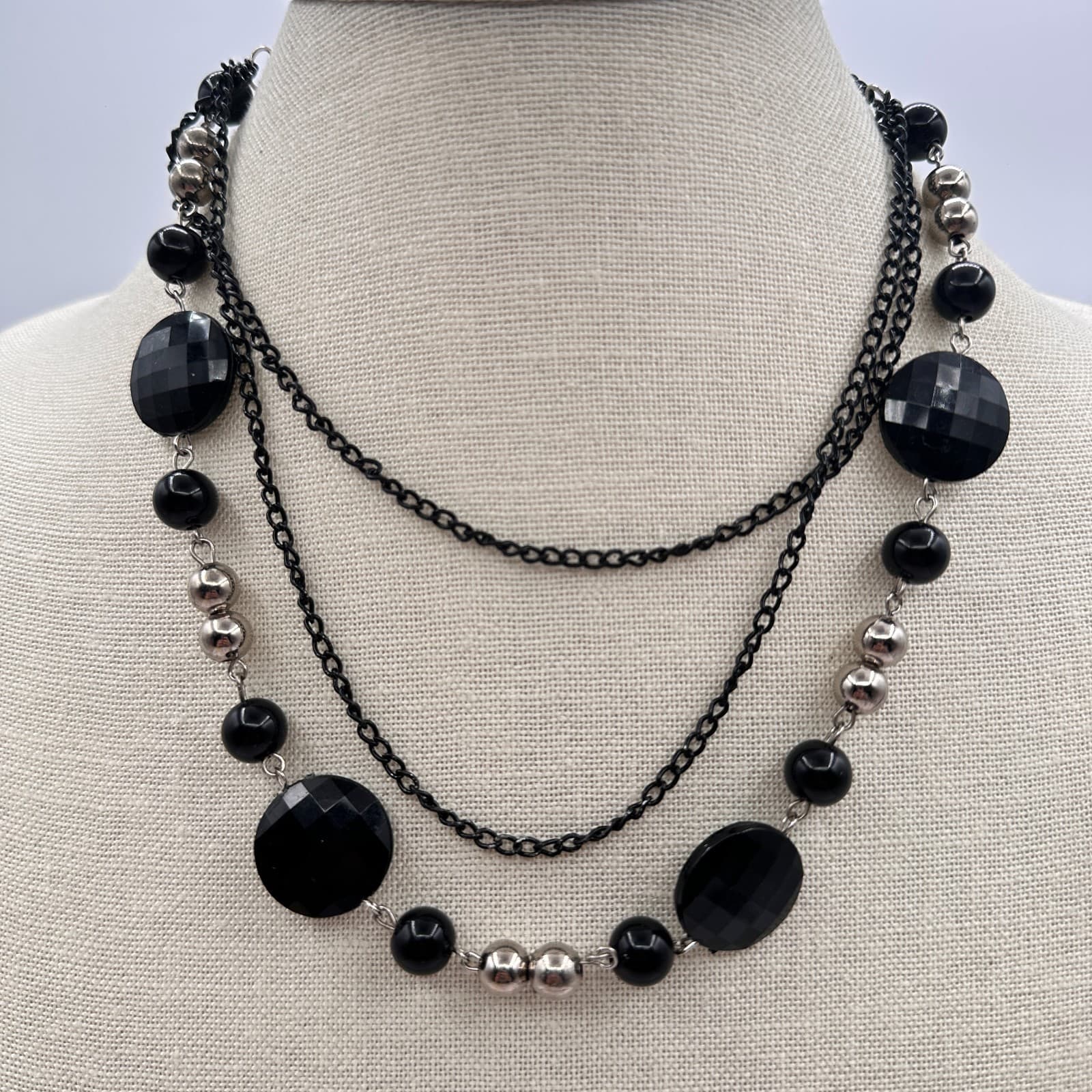 Vintage 90s Double Strand Jet Onyx Faceted Beaded Necklace Silver Tone Jewelry - Thumbnail 2
