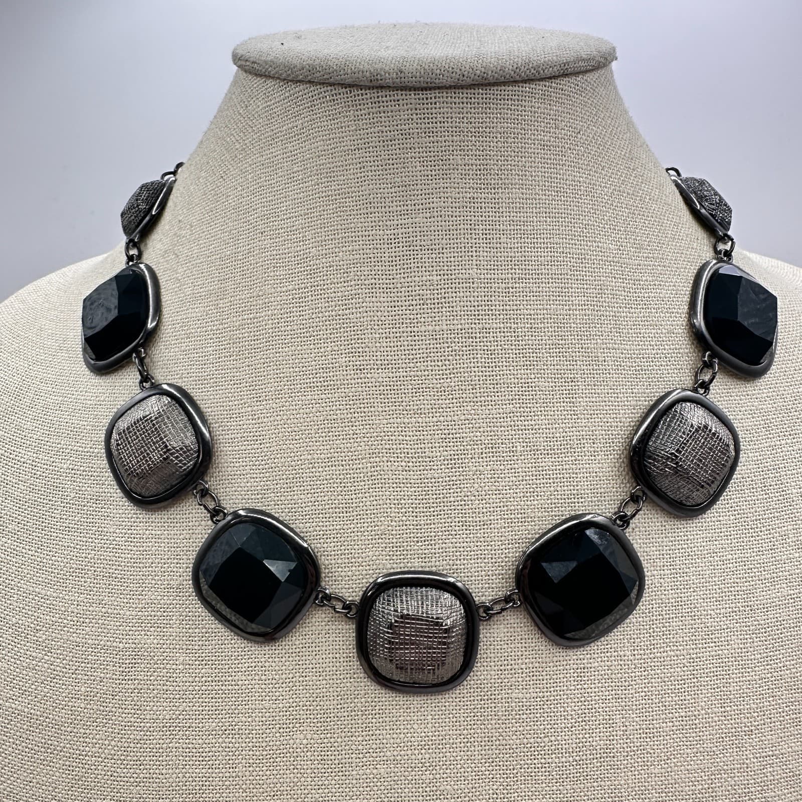 Vintage Y2K Black Faceted Silver Textured Necklace Statement Women's Jewelry - Thumbnail 7