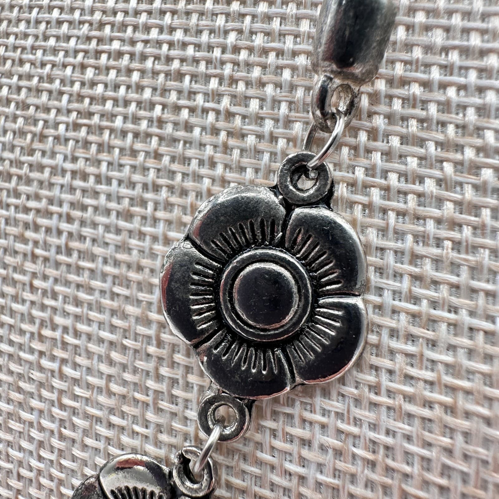 Vintage Y2K Floral Silver Tone Brown Braided Leather Cord Bib Necklace Jewelry - Thumbnail 6