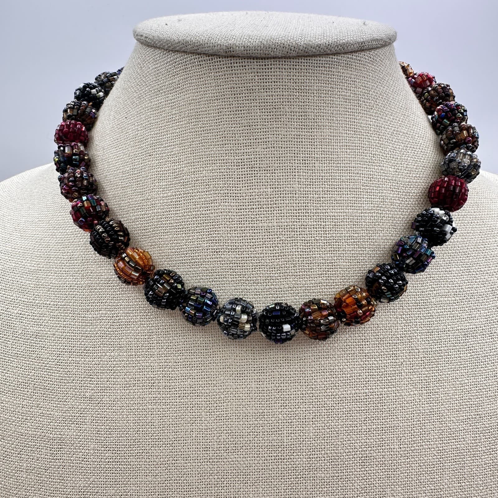 Vintage 80s MultiColor Bead Crochet Ball Necklace Chic Beaded Choker Jewelry - Thumbnail 6