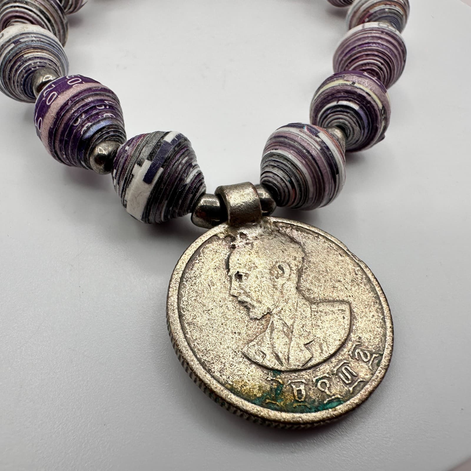 Vintage 90s Rolled Recycled Paper Beaded Coin Ethiopia Haile Selassie Bracelet - Thumbnail 3