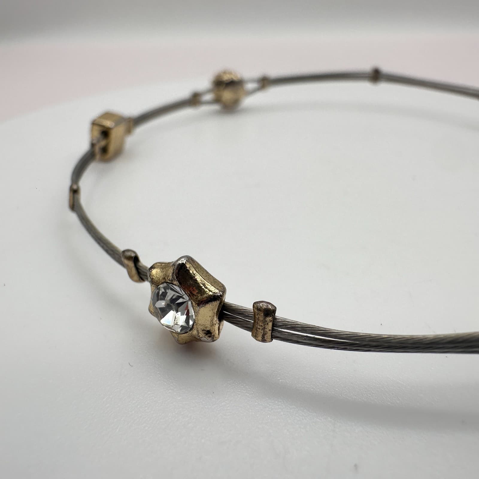 Vintage 90s Metal Cable Bangle Bracelet Black & Clear Glass Fashion Jewelry - Thumbnail 4