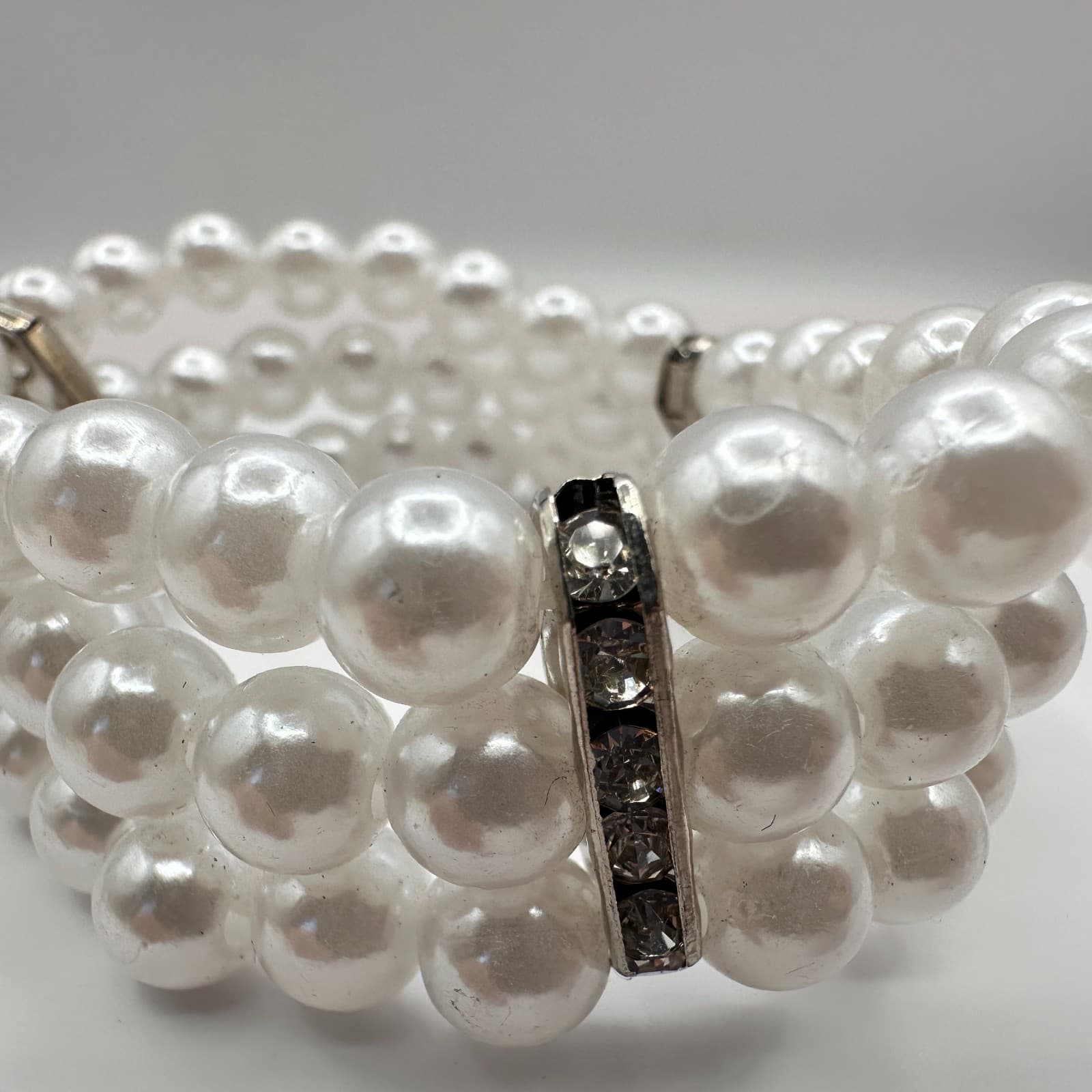 Vintage 90s Multi Strand Faux Pearl White Beaded Rhinestone Bracelet Jewelry - Thumbnail 4