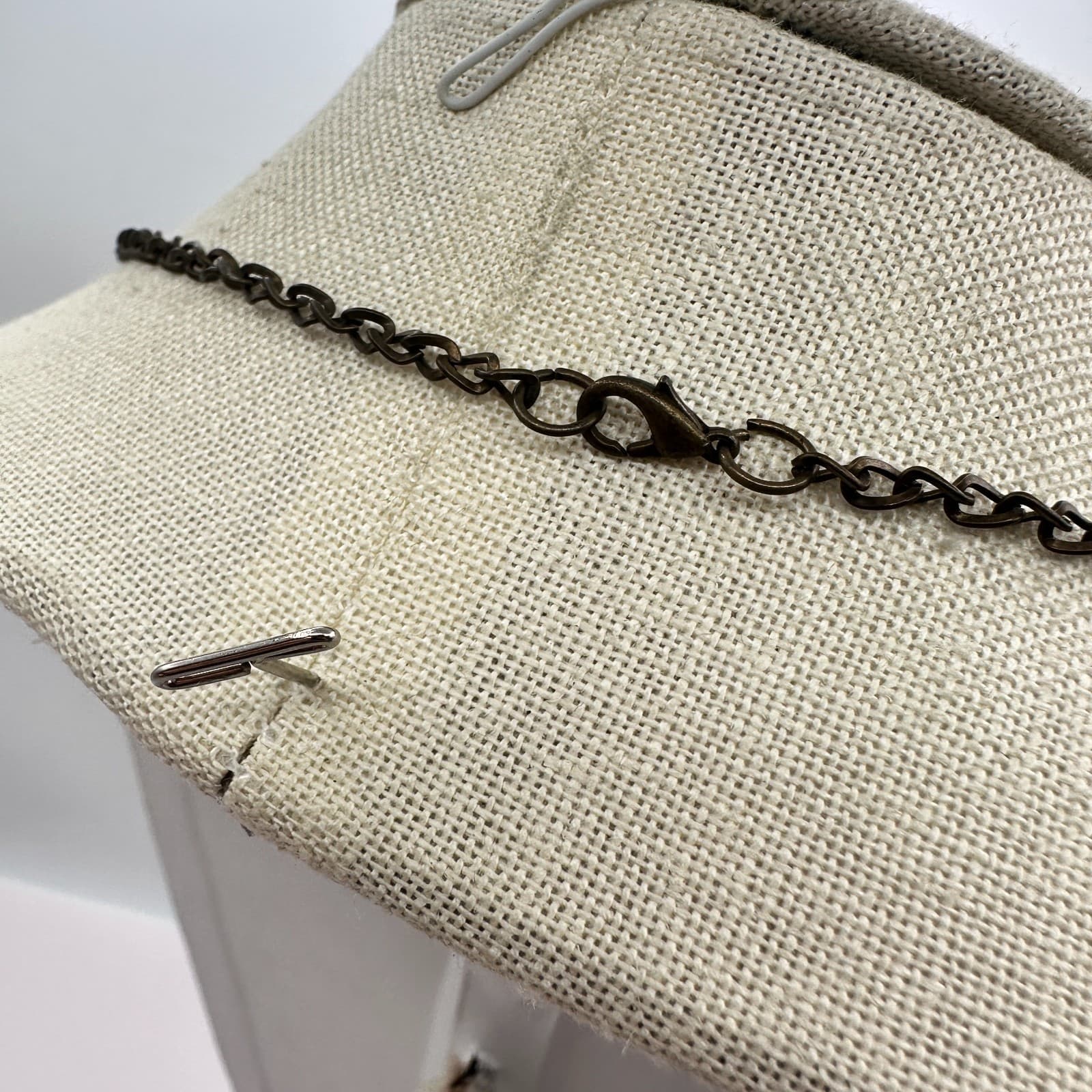 Vintage Y2K Bronze Tone Feather Pendant Necklace Women's Classic Fashion Jewelry - Thumbnail 8